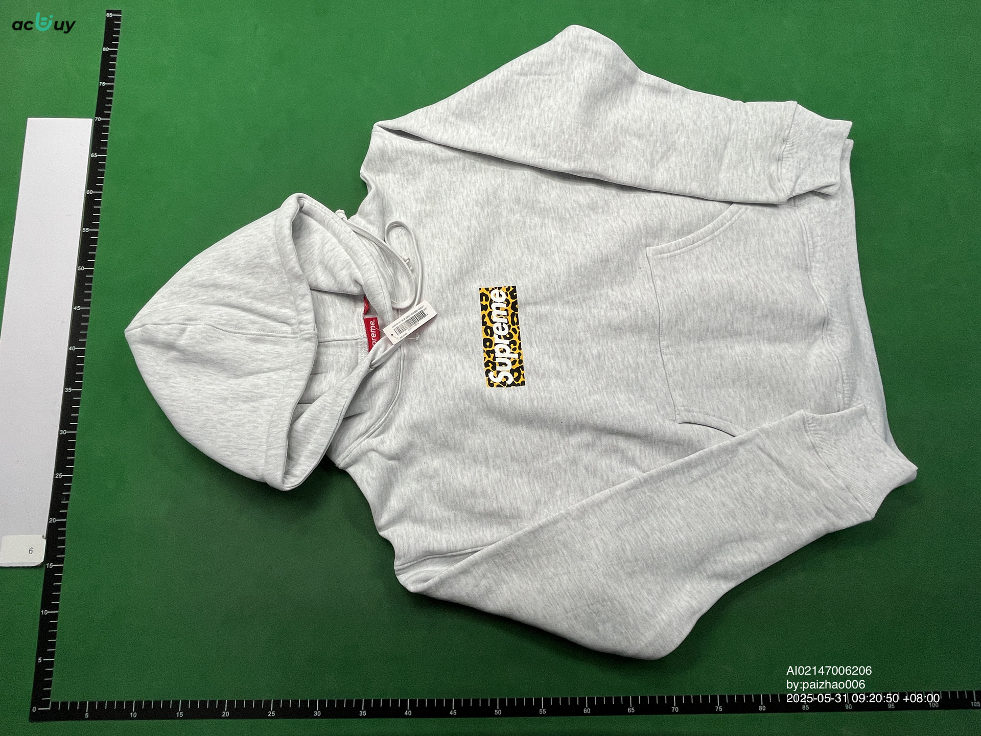 Supreme Box Logo Hoodie