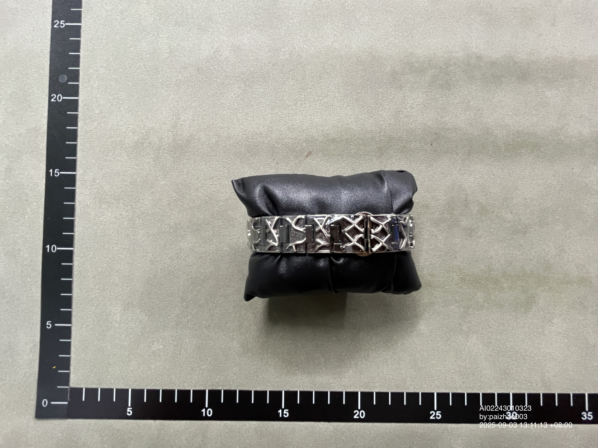 QC Photo - Alabaster Industries Silver Sinew Watch