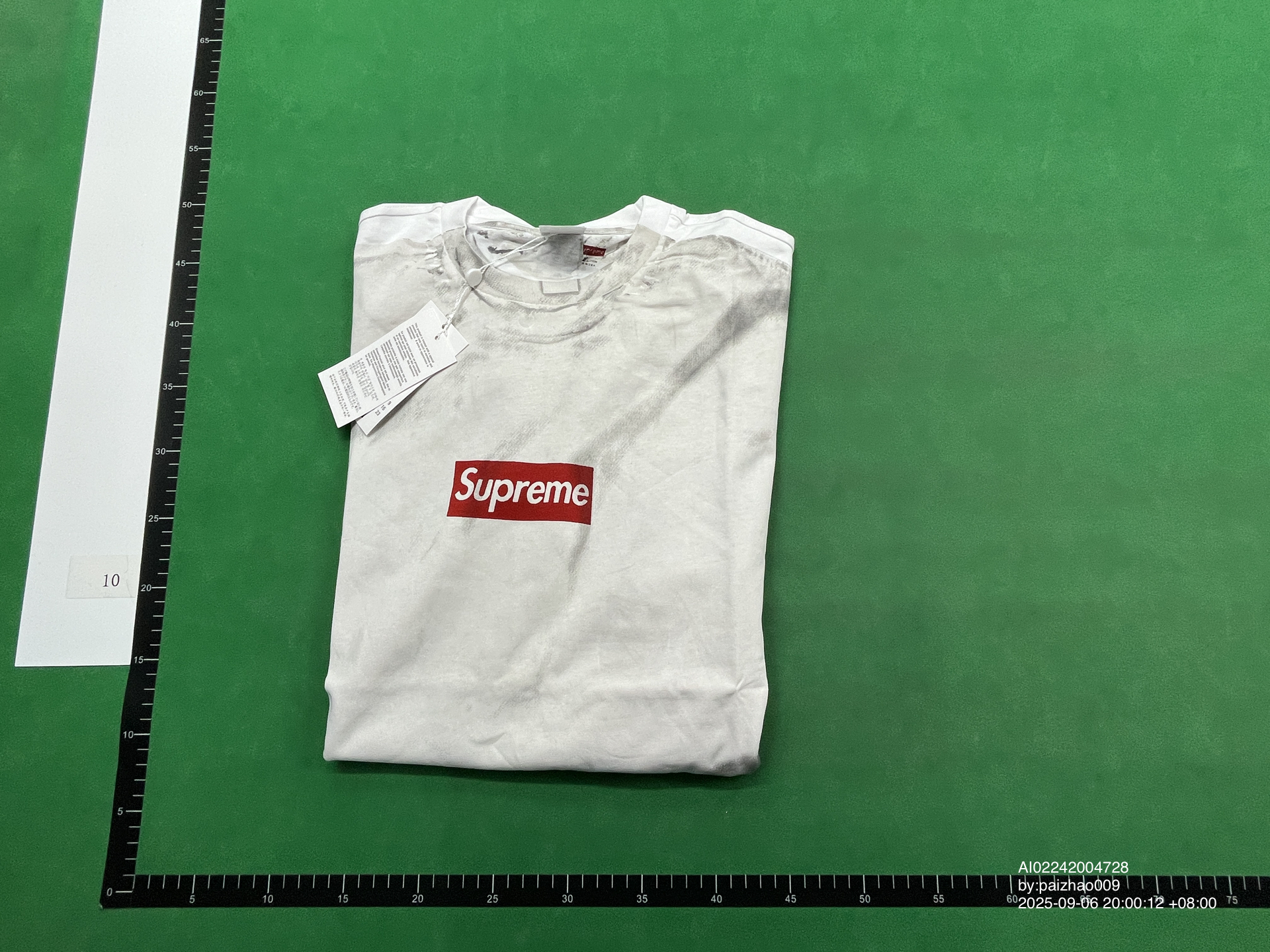 QC Photo - Supreme MM6 Maison Margiela Box Logo Tee