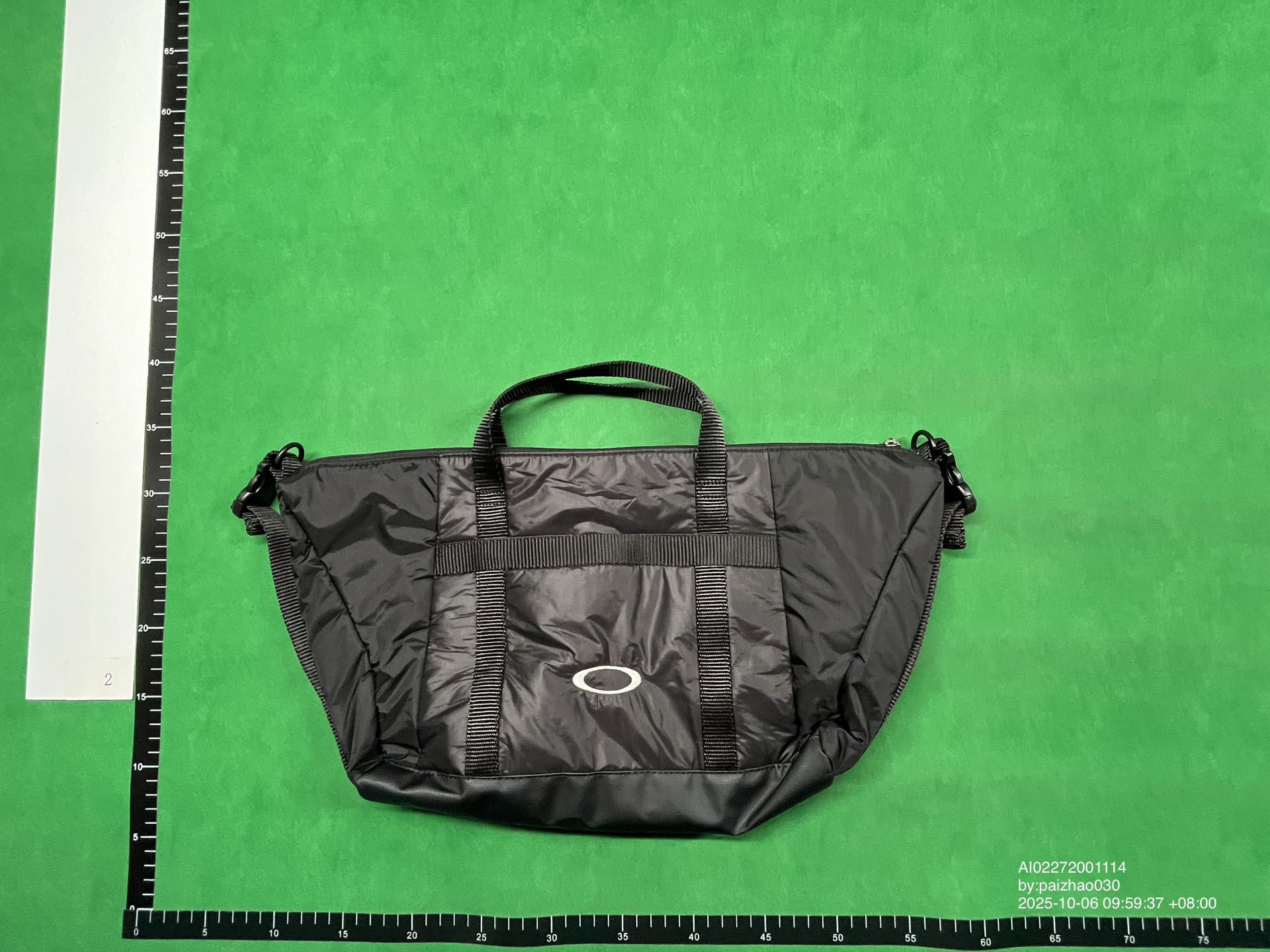 QC Photo - Oakley Shoulder Bag (3 Variants)