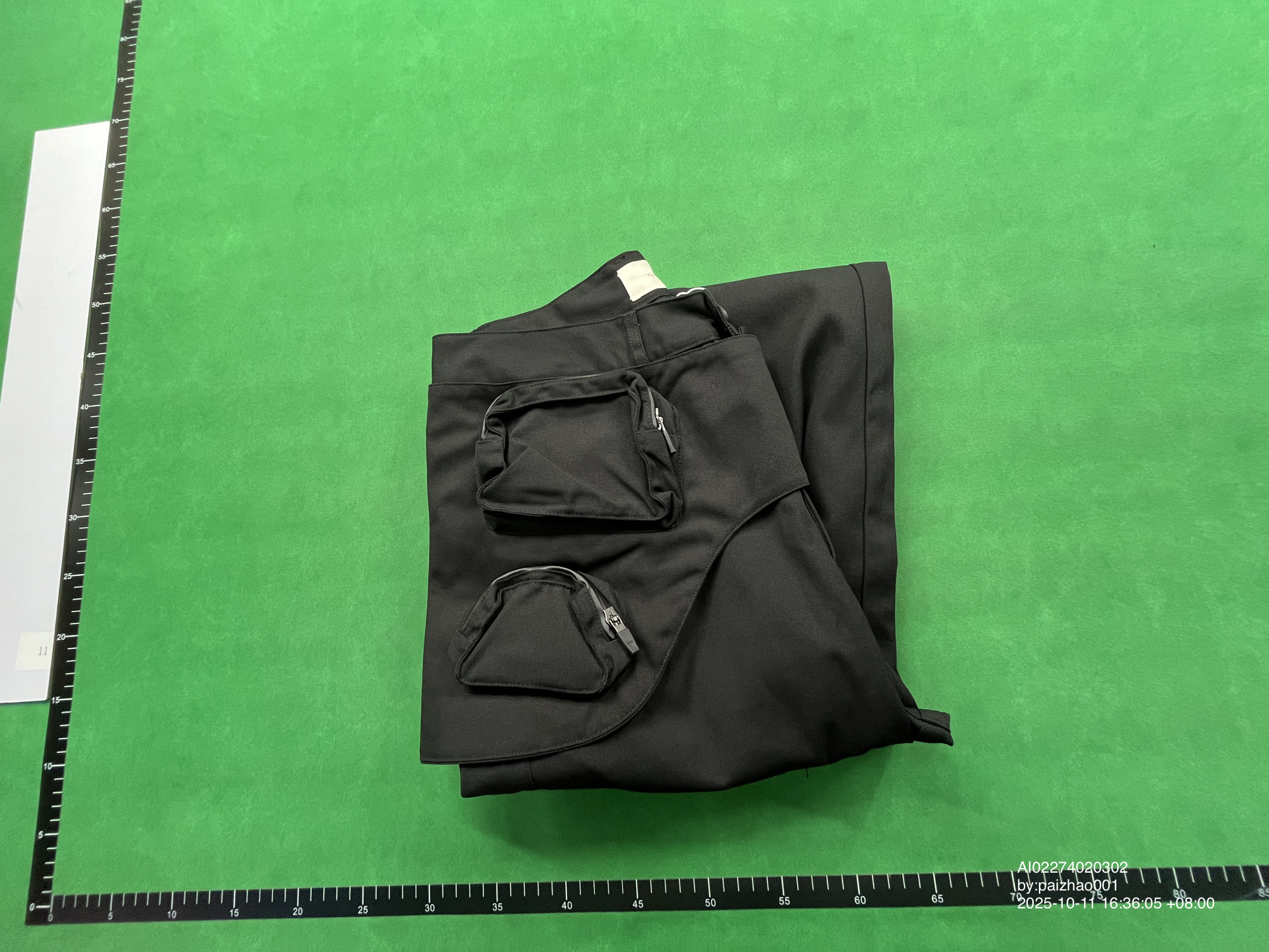 QC Photo - Vuja De Doma Cargo Pants