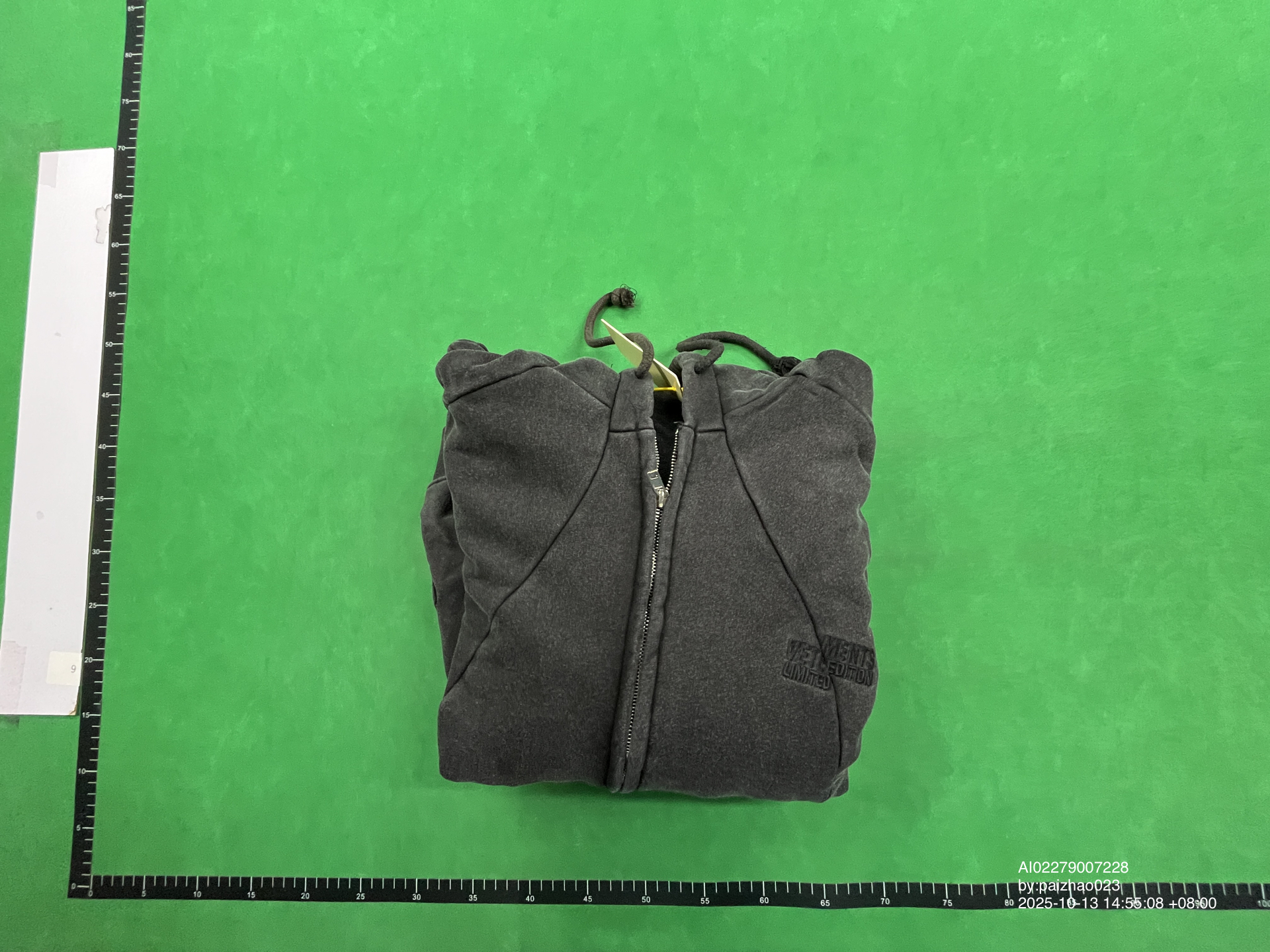 QC Photo - Vetements Panelled Zip-Up Hoodie