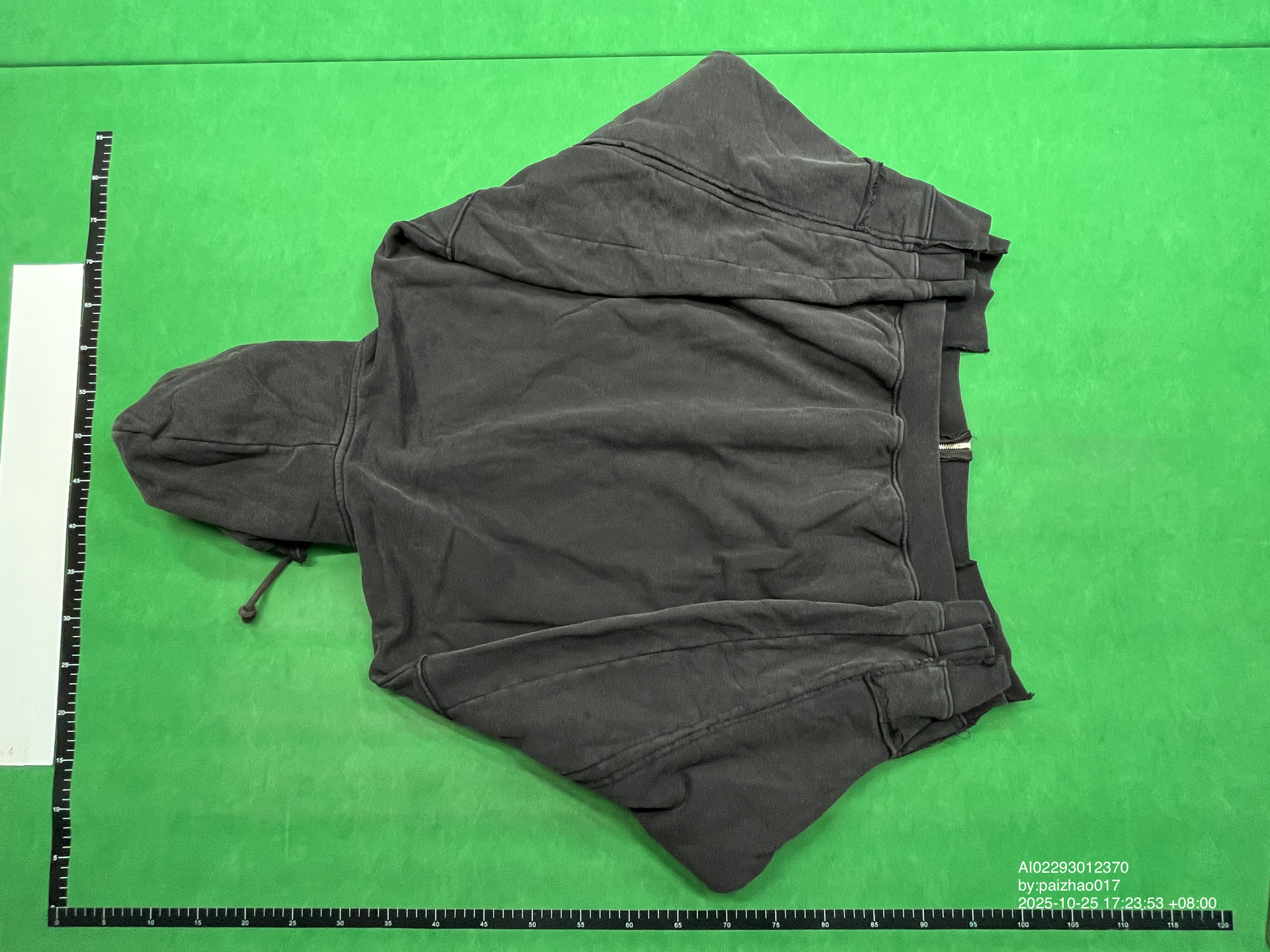 QC Photo - Vetements Panelled Zip-Up Hoodie