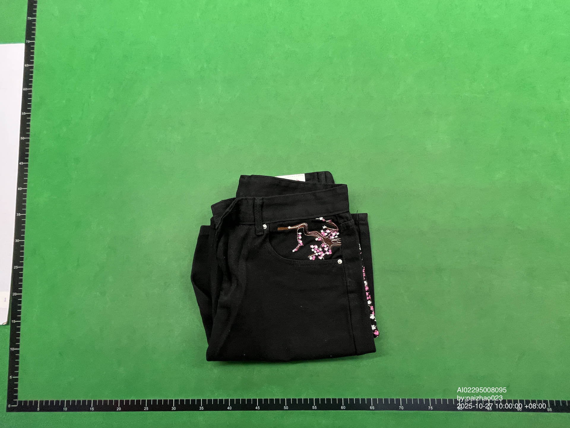 QC Photo - Derschutze Cherry Blossom Denim Shorts