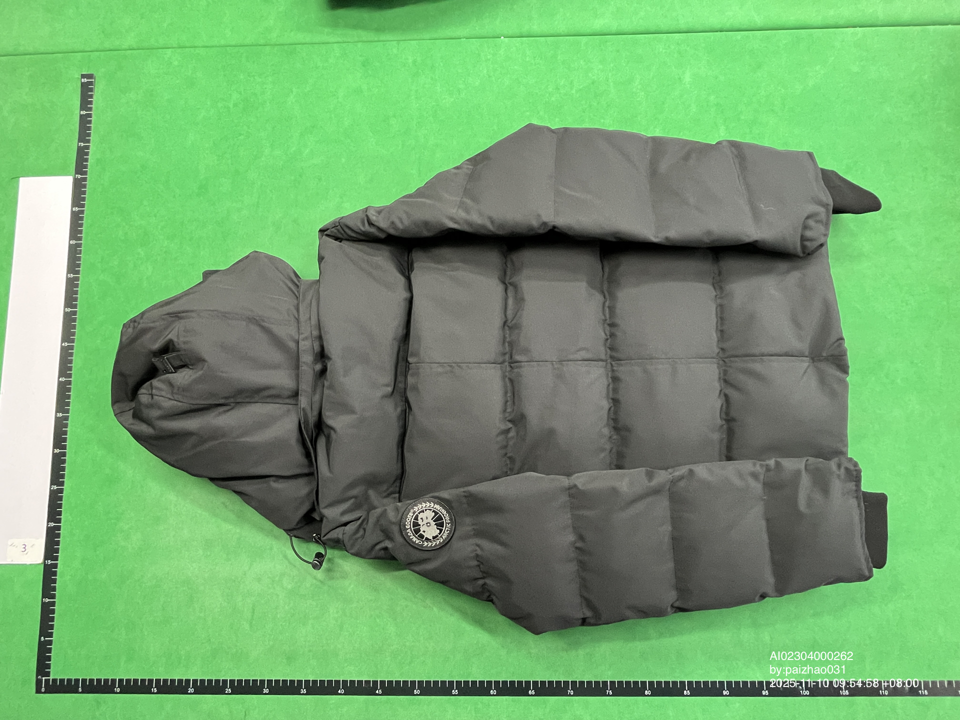 QC Photo - Canada Goose Wyndham Parka Jacket