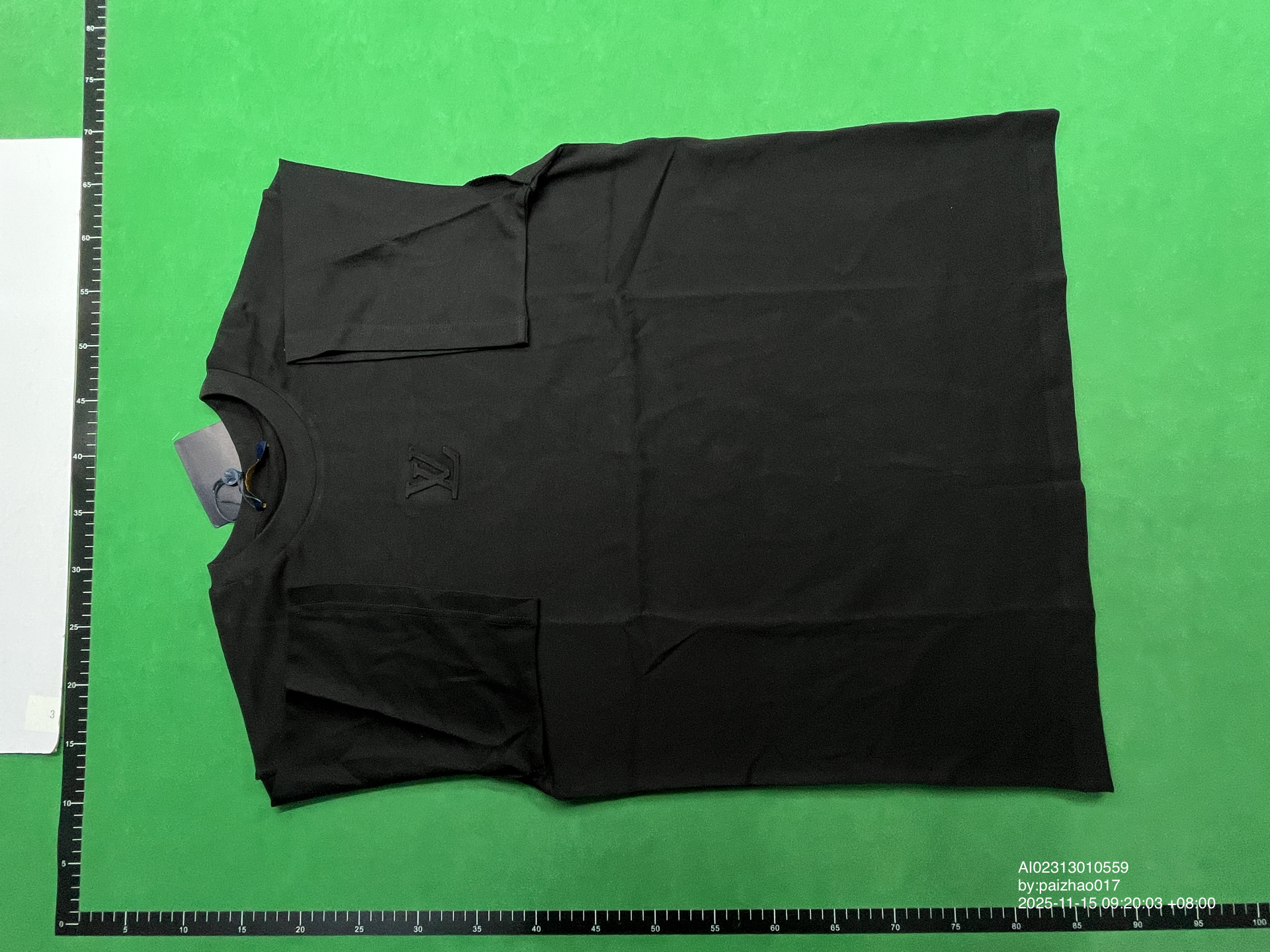 QC Photo - Louis Vuitton Embossed Logo Tee