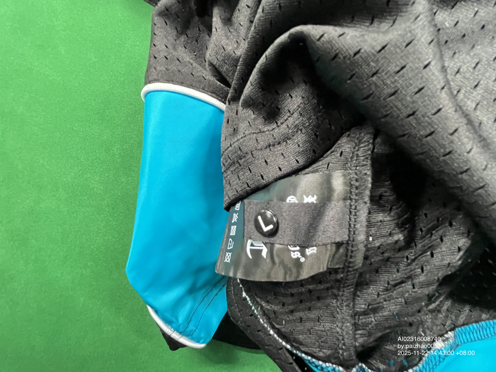 QC Photo - Supreme Perfect Season Football Jersey