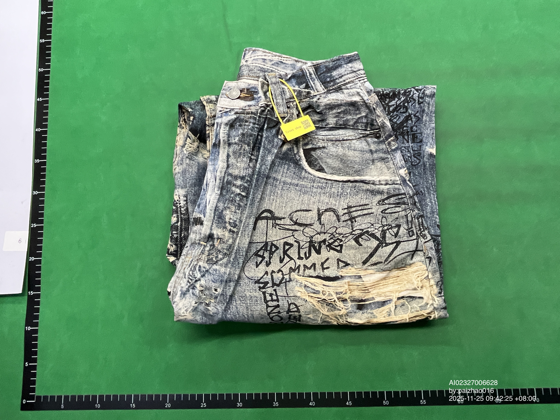 QC Photo - Acne Studios 2023M Torn Scribble Print Denim Jeans