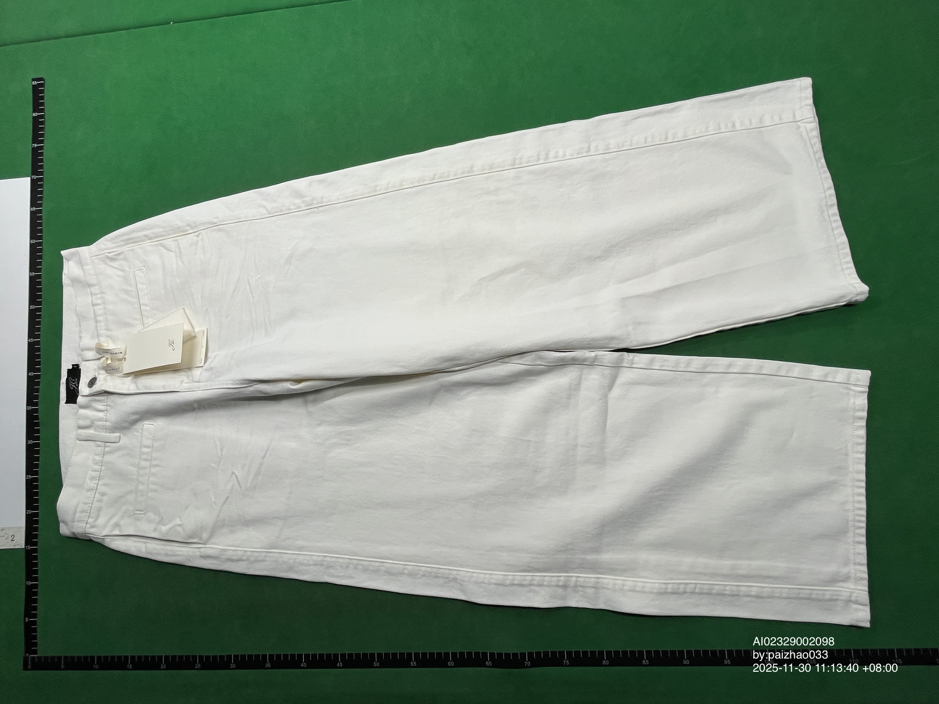 QC Photo - JCAESAR Baggy White Denim Jeans