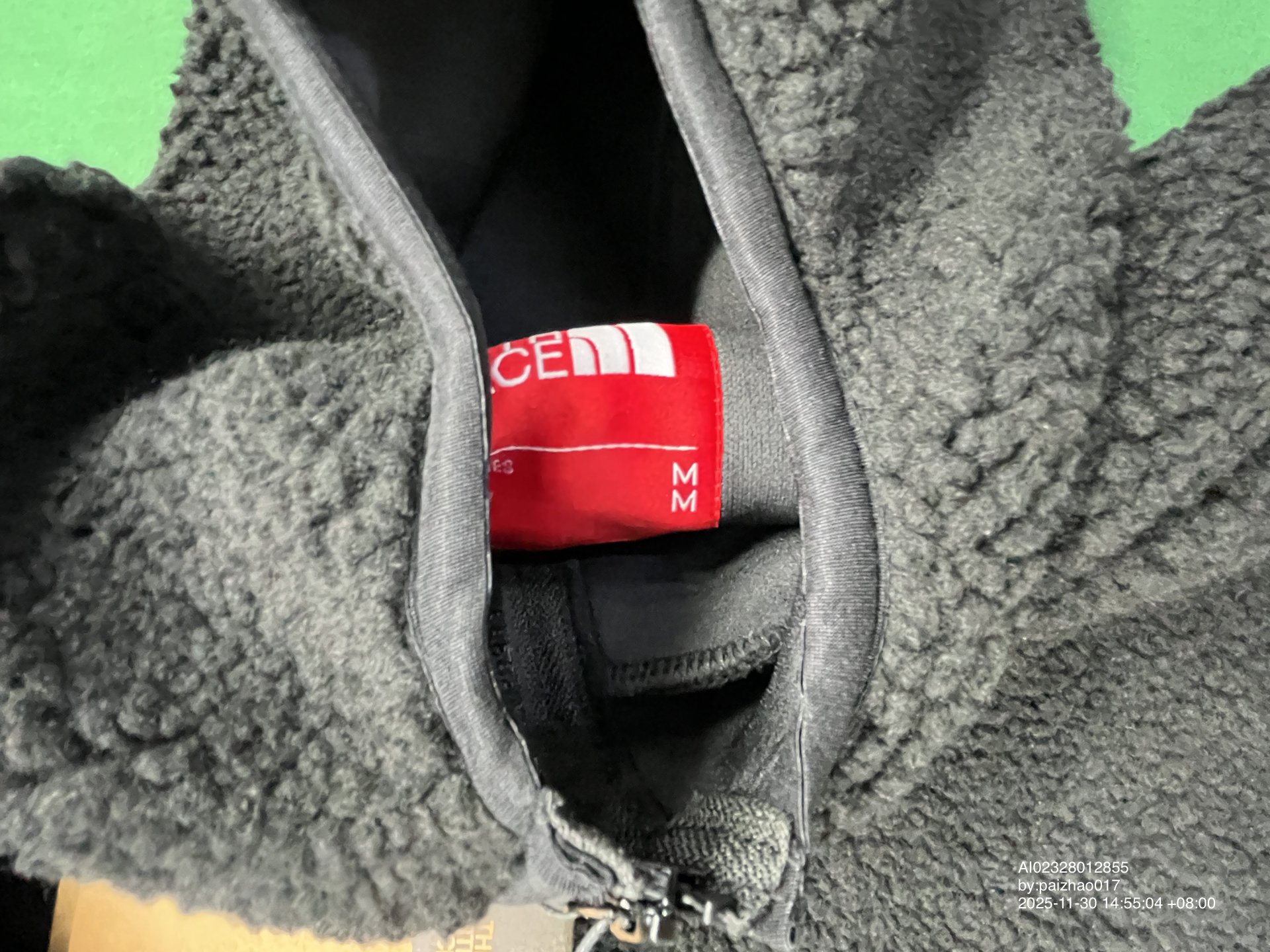 QC Photo - Supreme x The North Face S Logo Fleece Jacket