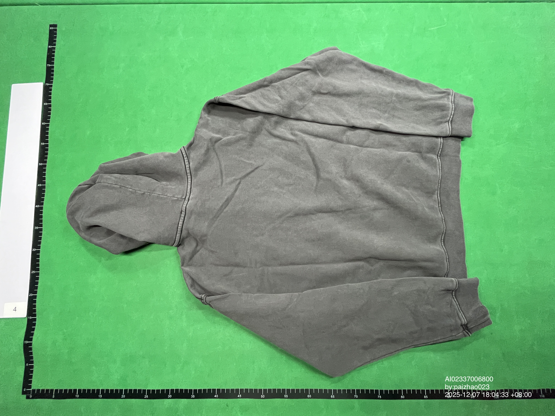 QC Photo - Carhartt Embroidered Logo Hoodies