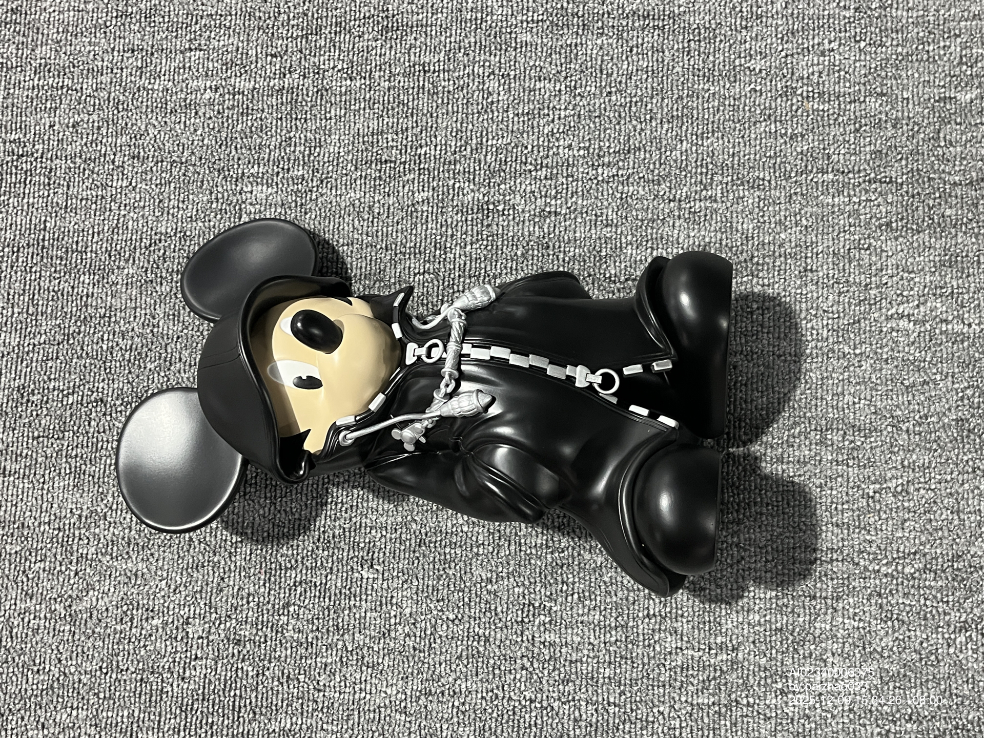 QC Photo - Kingdom Hearts Mickey Figurine 30 cm