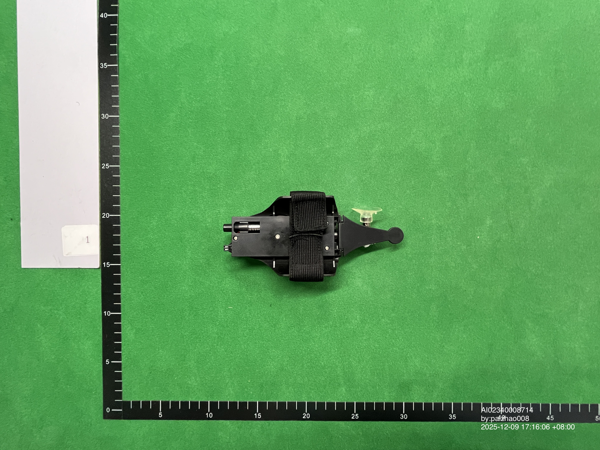 QC Photo - Spider-Man Web Shooter