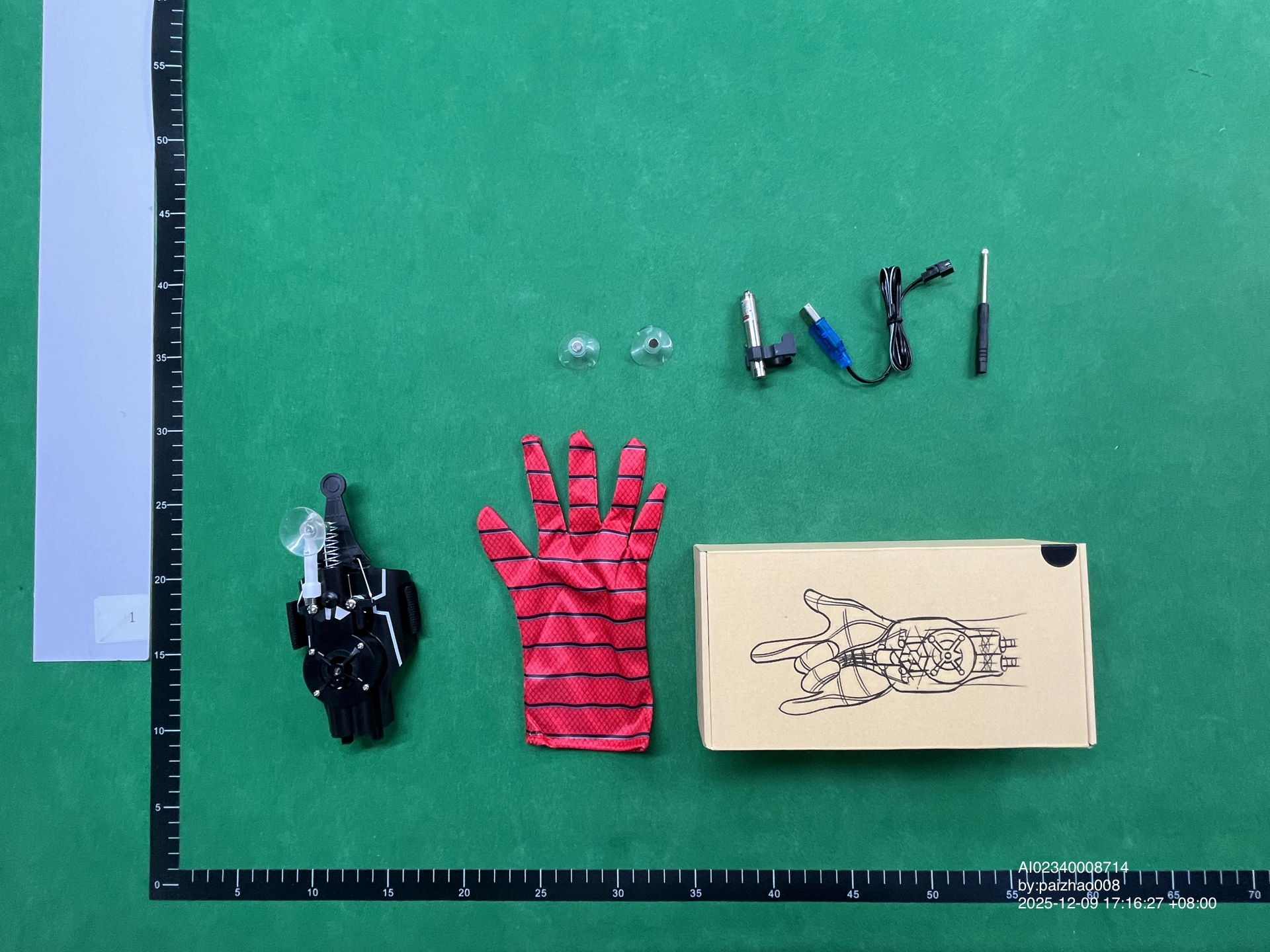 QC Photo - Spider-Man Web Shooter