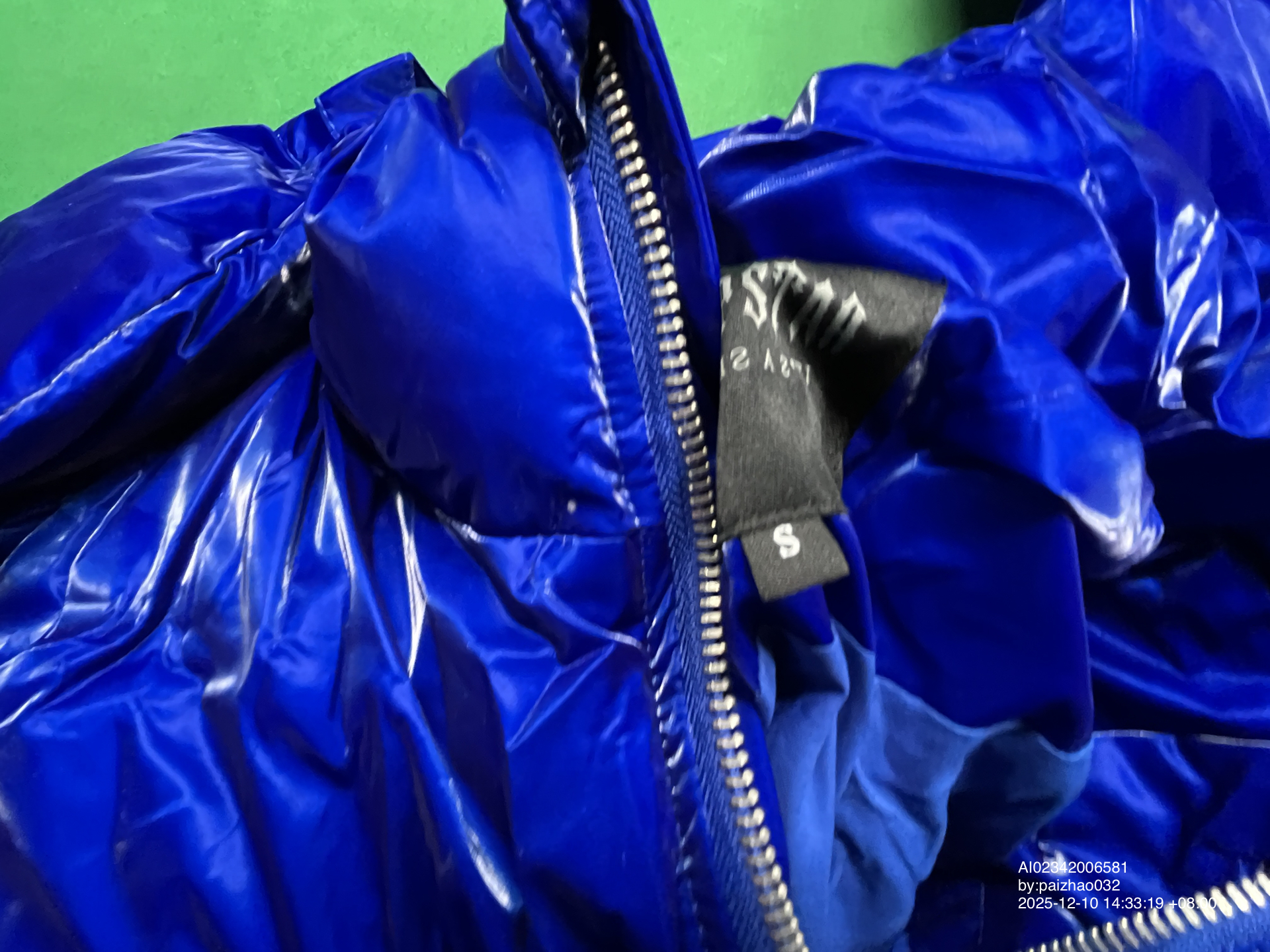 QC Photo - Trapstar Irongate T Shiny Puffer Jacket (2 Variants)