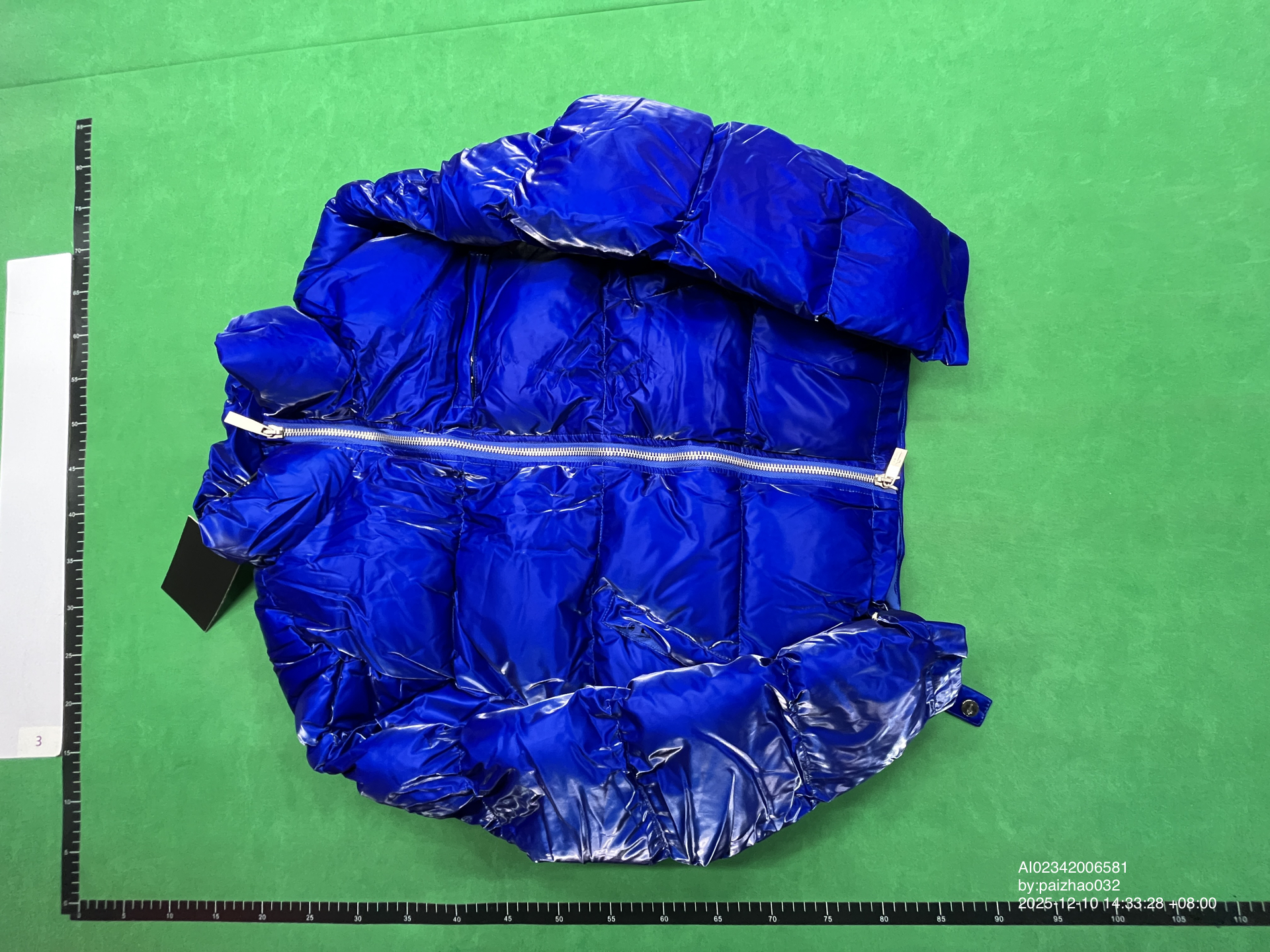QC Photo - Trapstar Irongate T Shiny Puffer Jacket (2 Variants)
