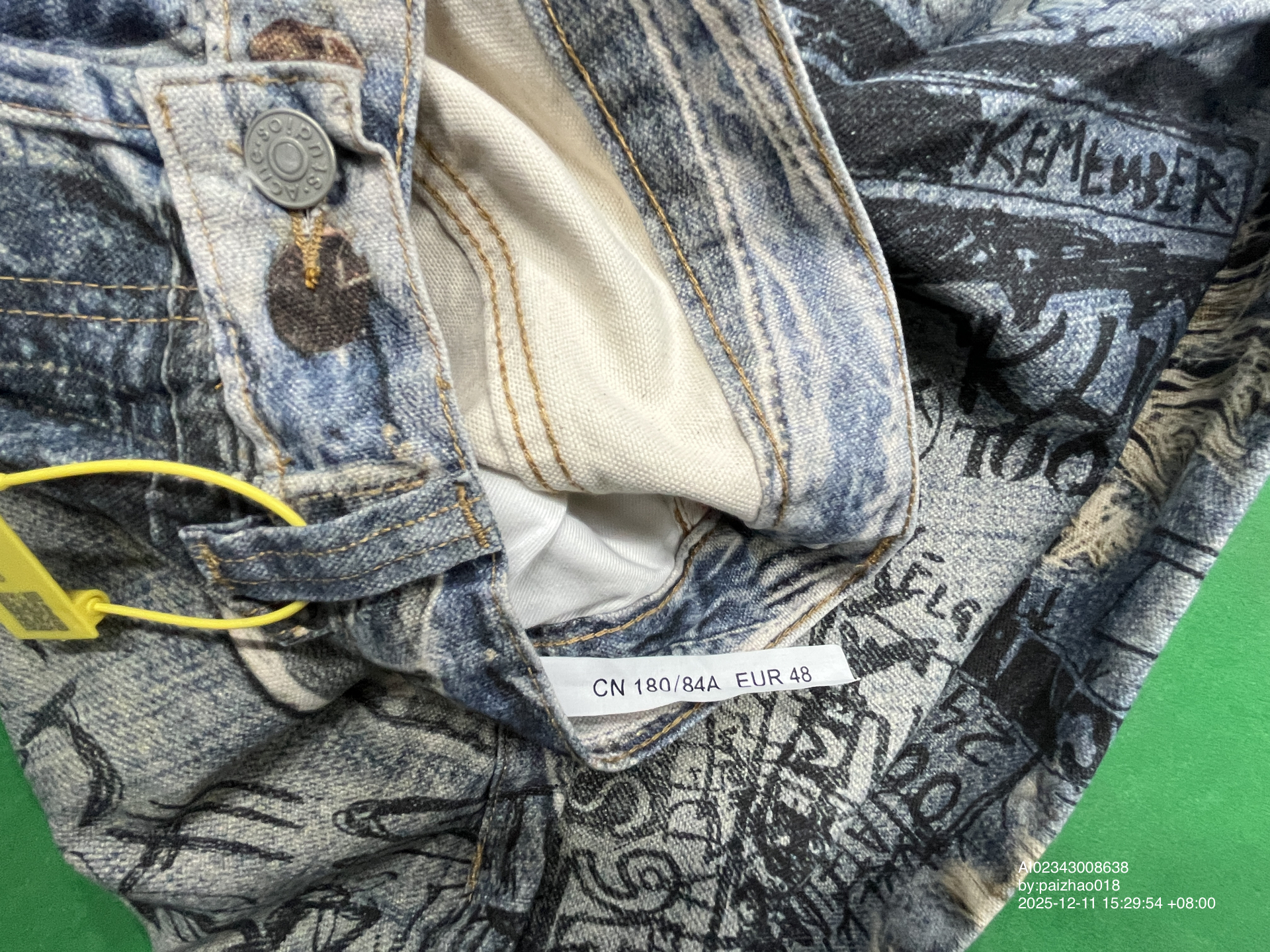 QC Photo - Acne Studios 2023M Torn Scribble Print Denim Jeans