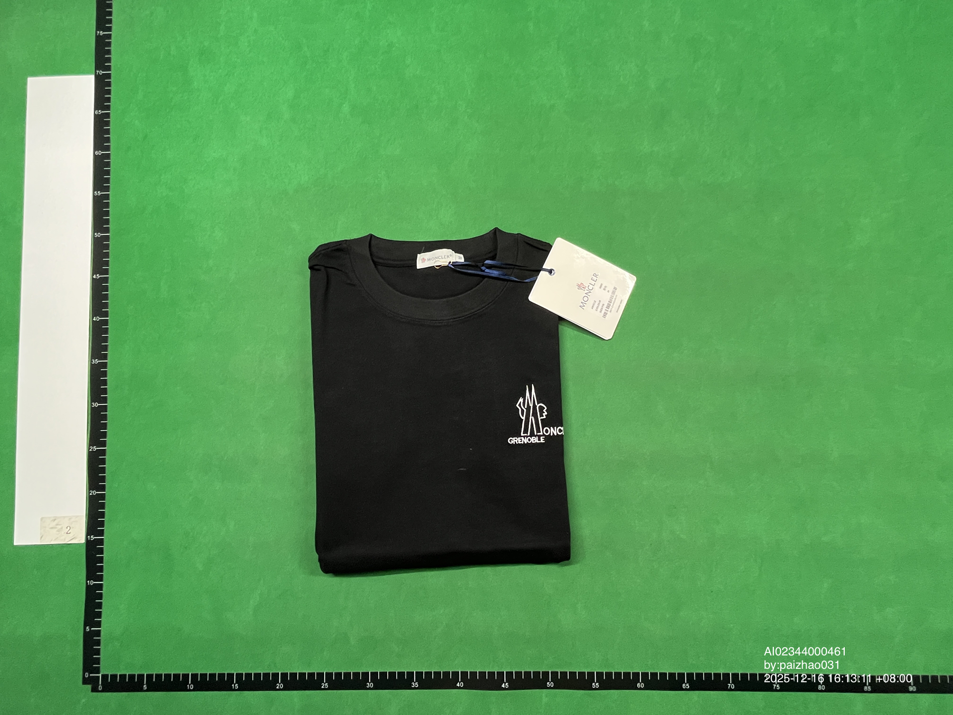 QC Photo - Black round-neck short-sleeved shirt  1963