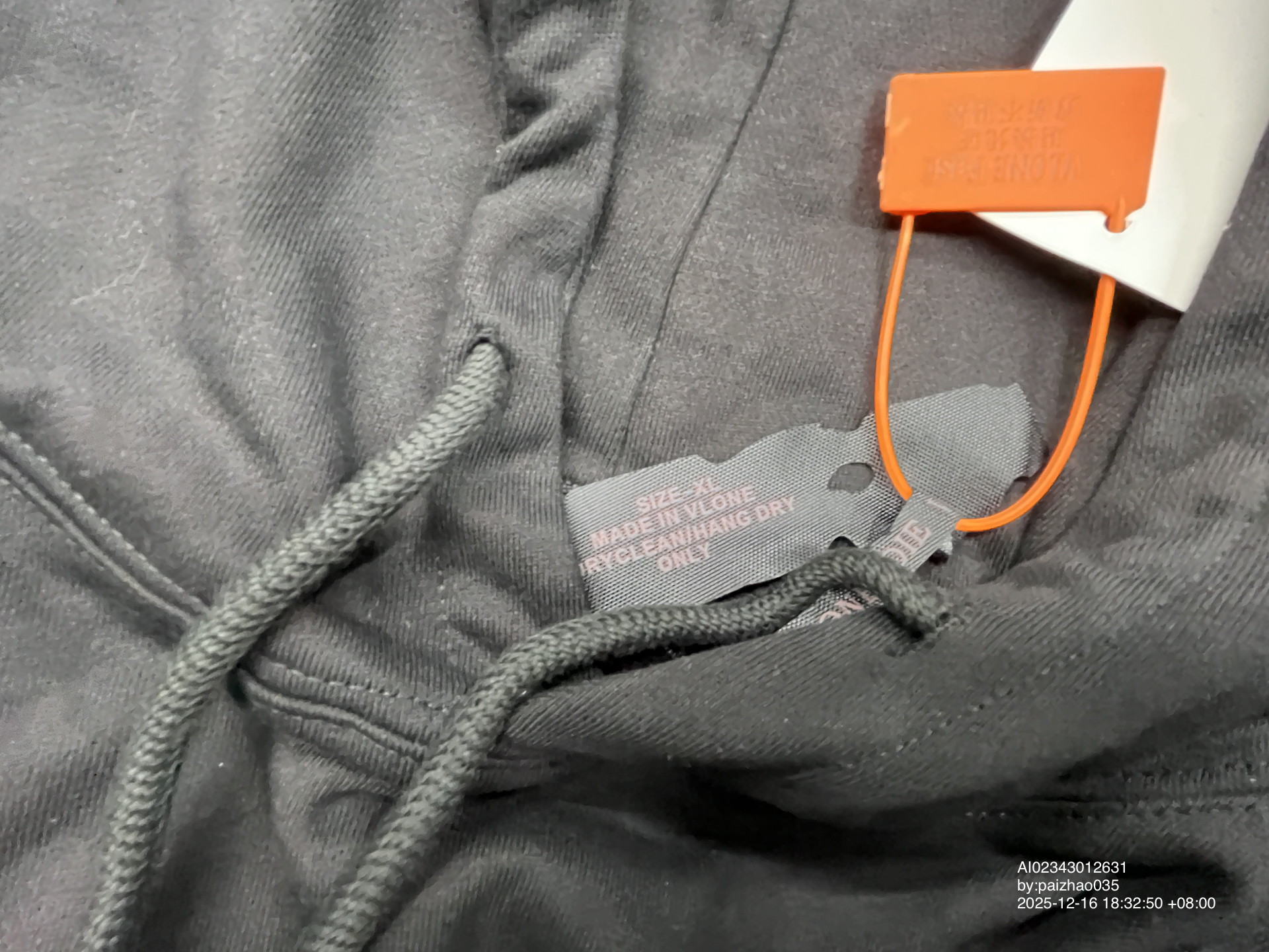 QC Photo - Vlone Hoodies
