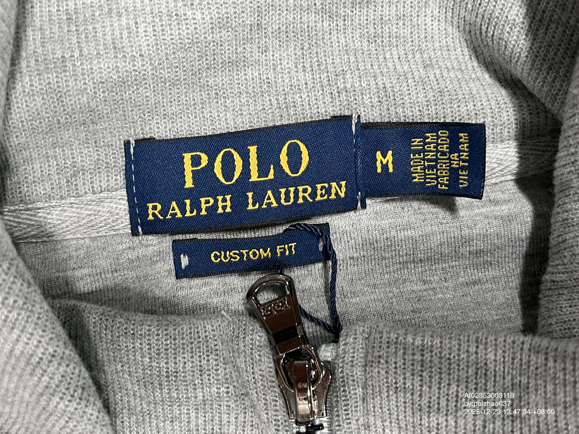 QC Photo - Long-sleeved coat with a zipper stand-up collar 4963