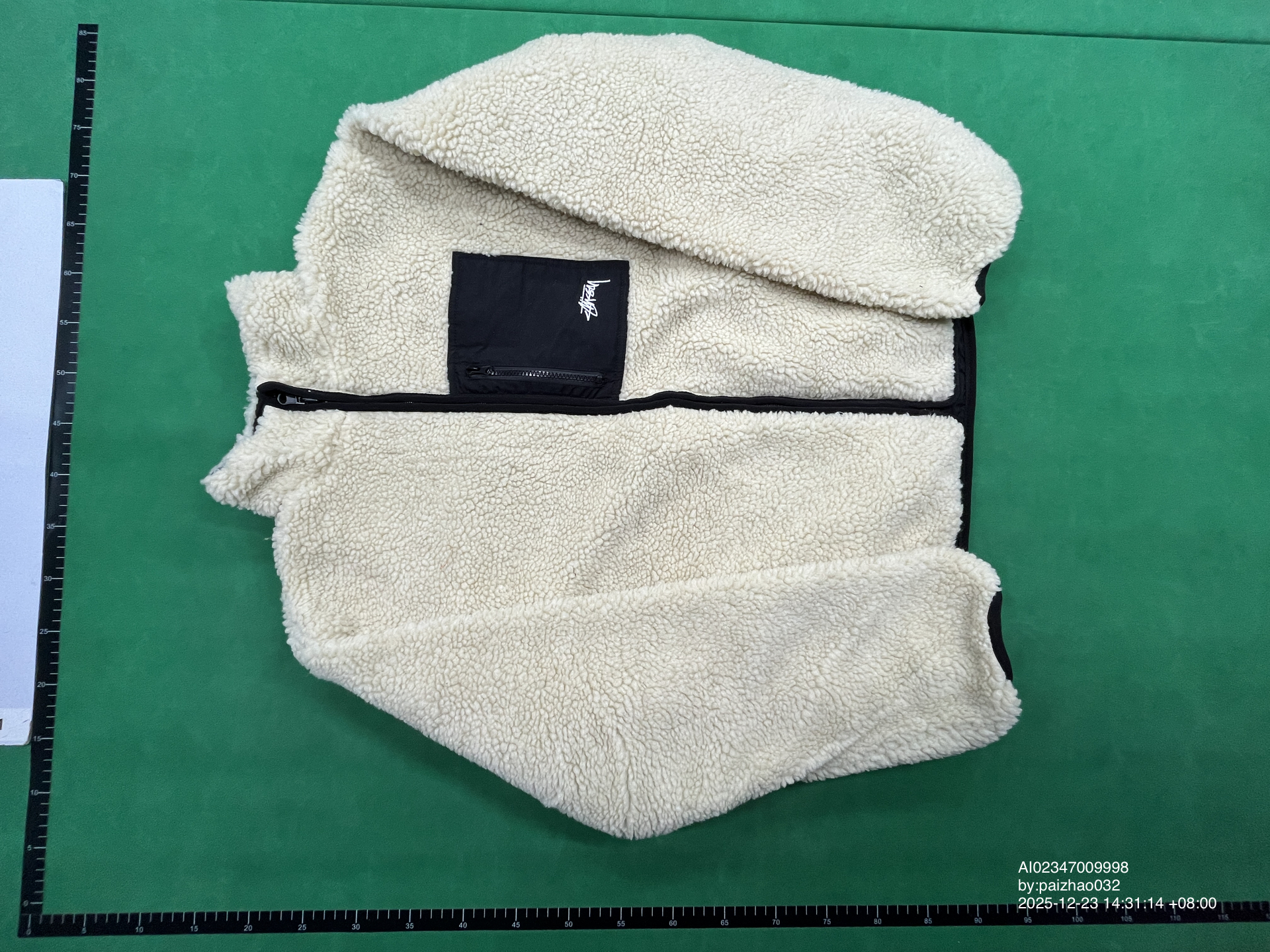 QC Photo - Stussy 8 Ball Sherpa Reversible Jacket