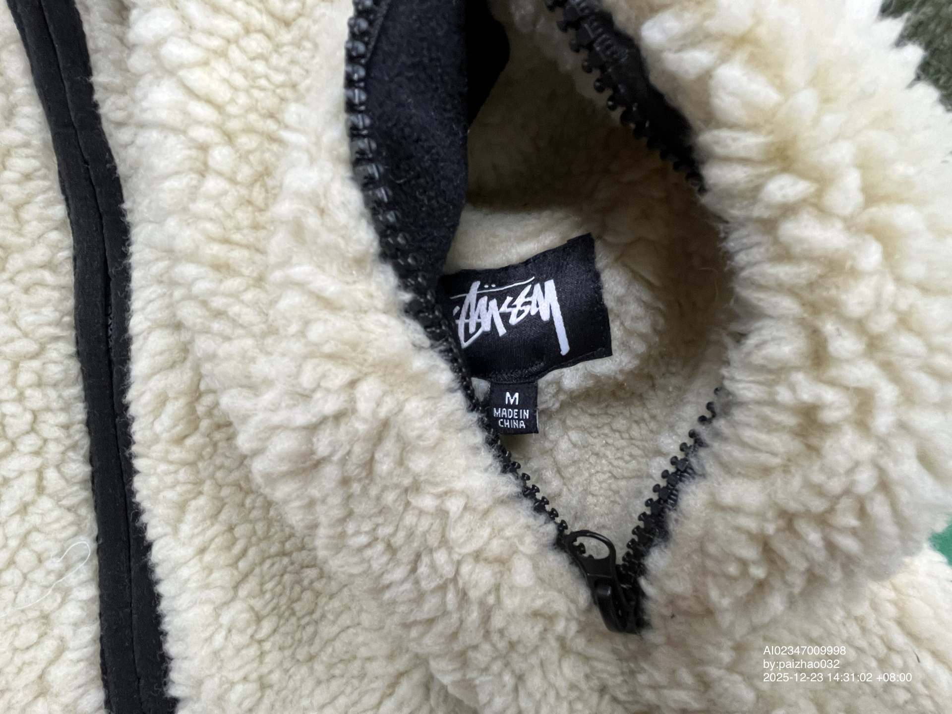 QC Photo - Stussy 8 Ball Sherpa Reversible Jacket