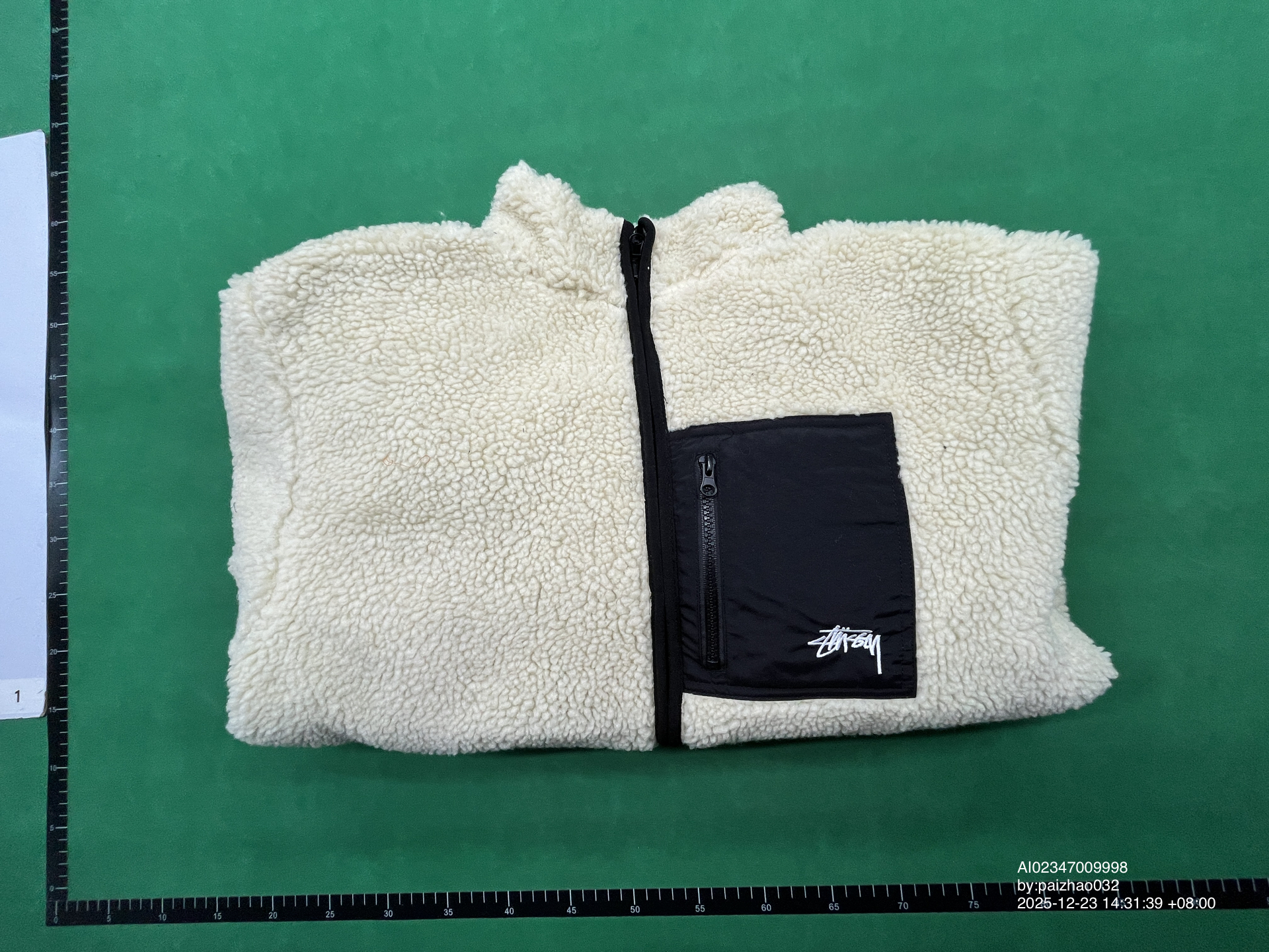 QC Photo - Stussy 8 Ball Sherpa Reversible Jacket