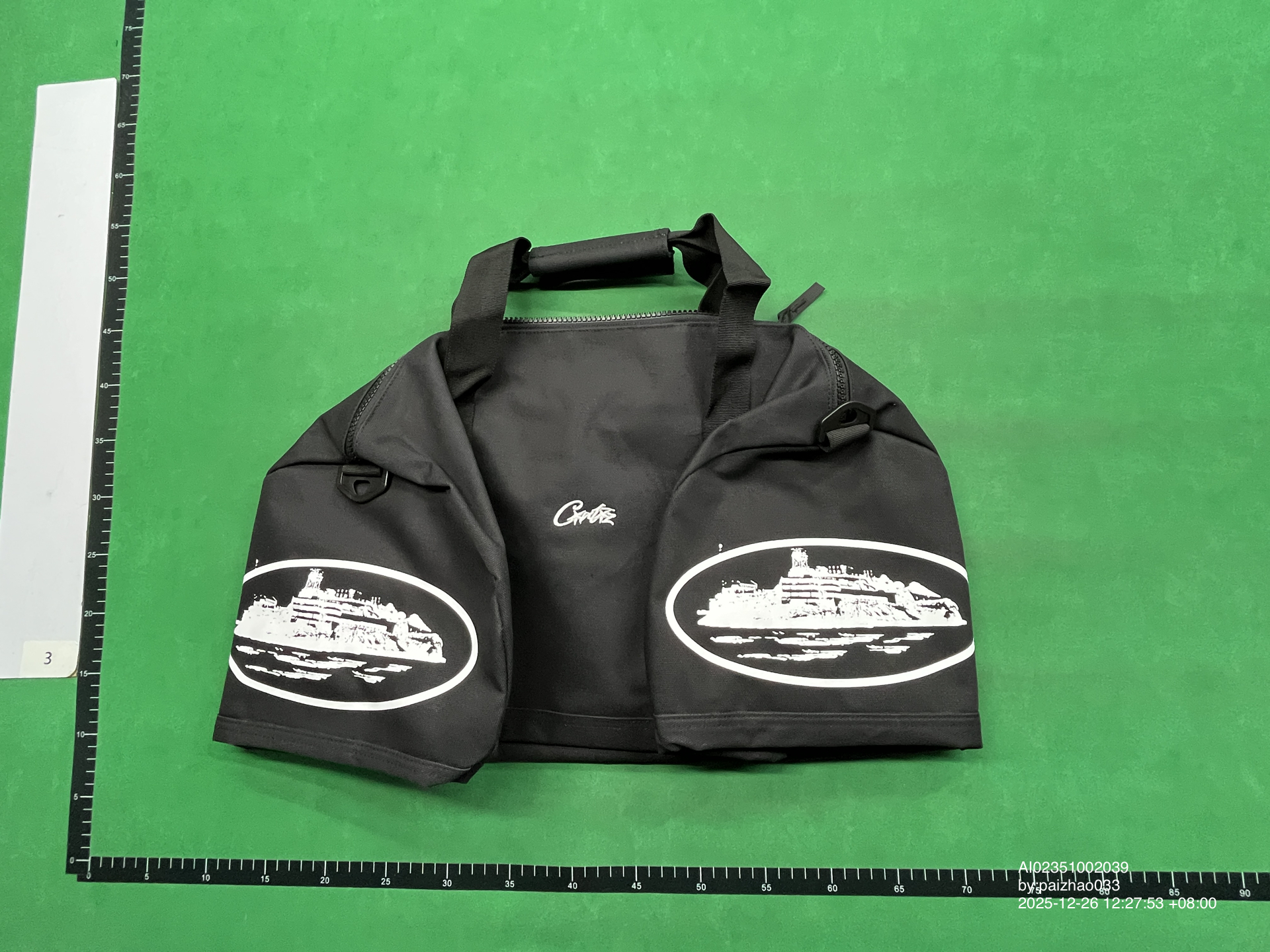 QC Photo - Corteiz Alcatraz Duffle Bag Black