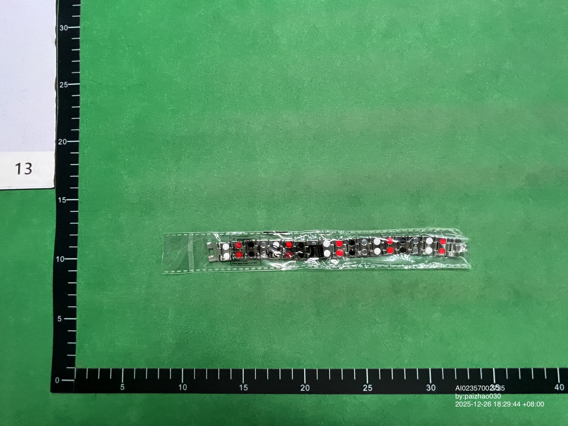 QC Photo - The magnetic bracelet is retro and fashionable 1450