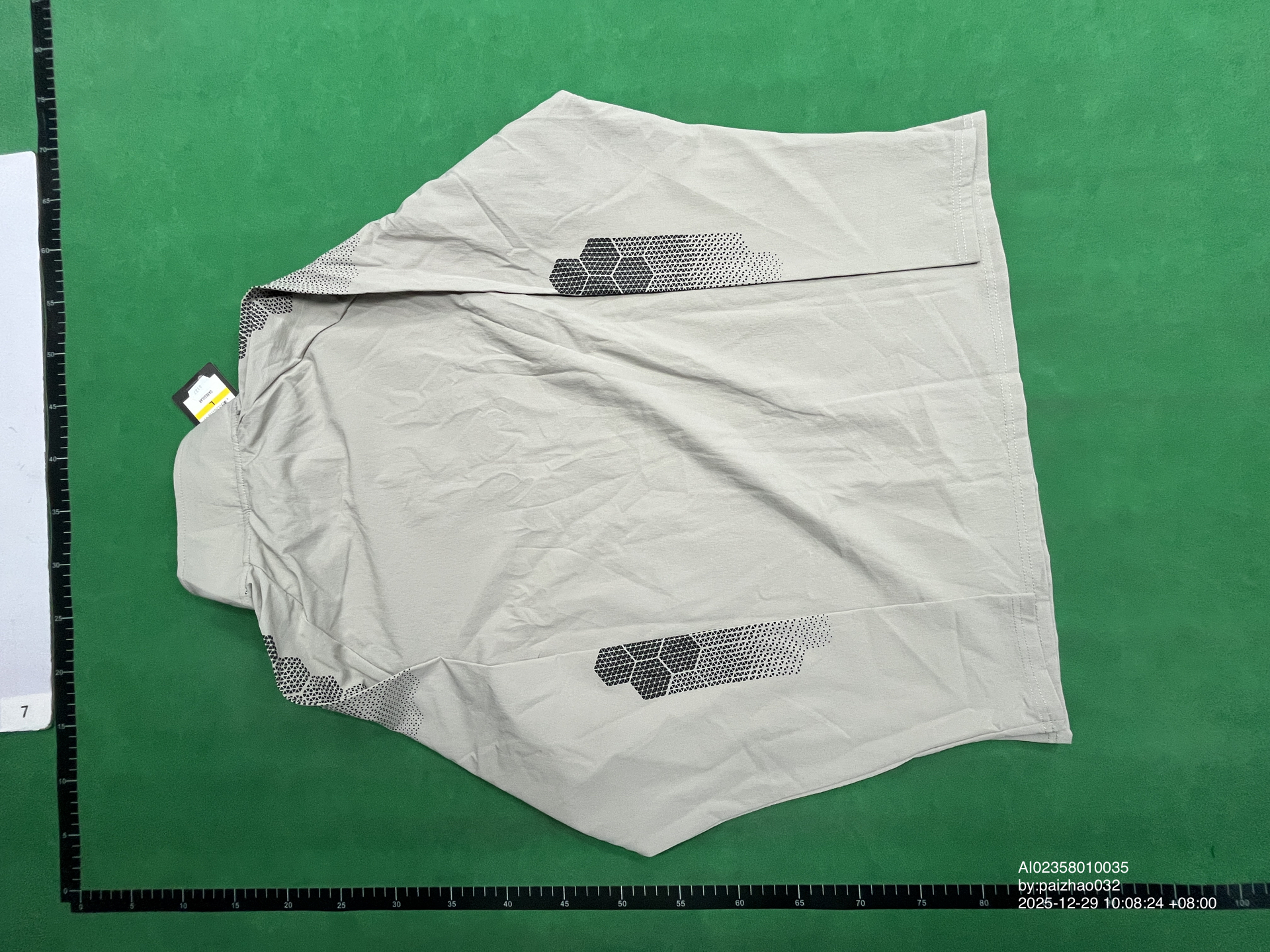 QC Photo - Short-sleeved collection in white