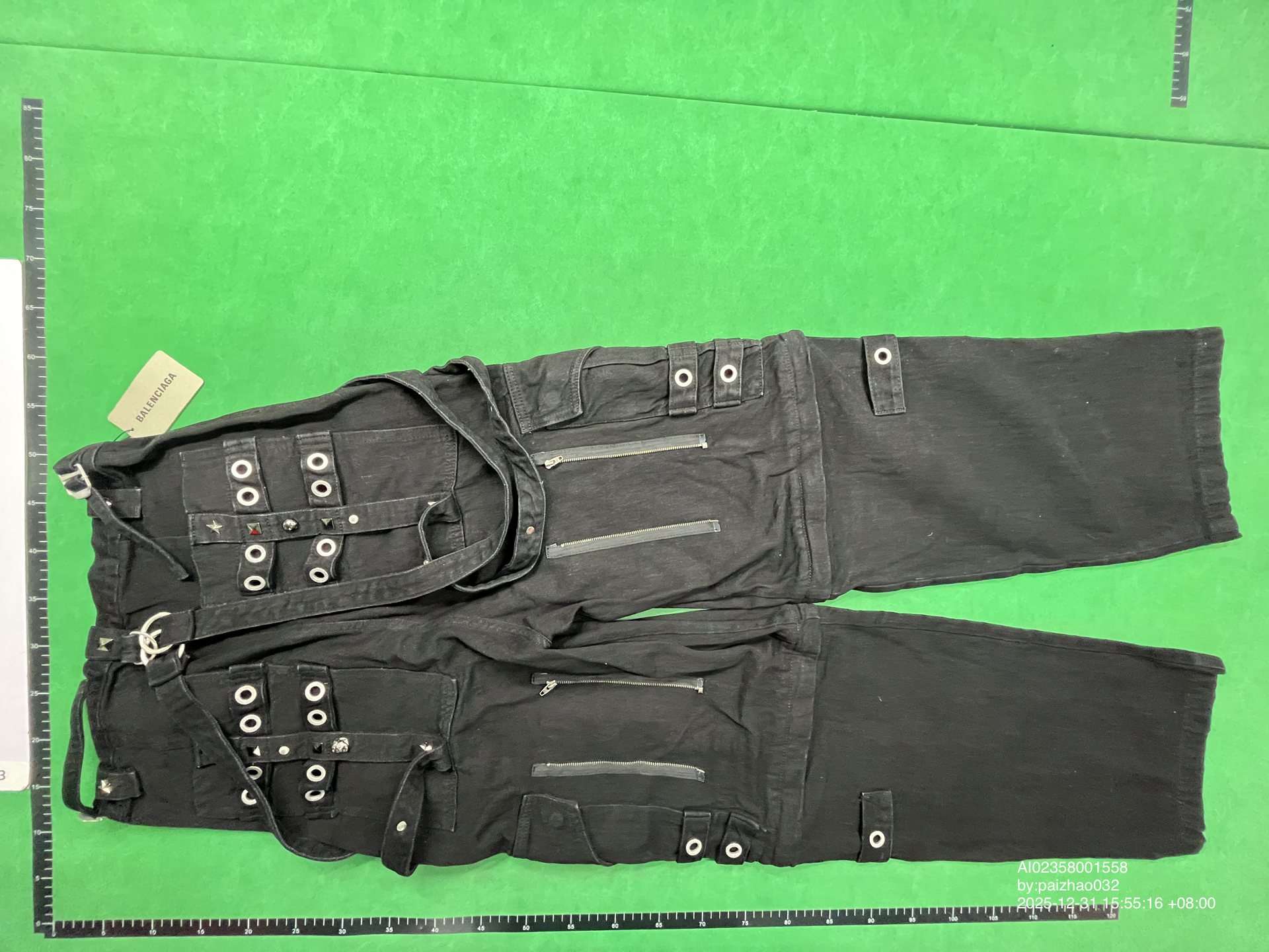 QC Photo - Balenciaga Raver Baggy Pants Washed Black