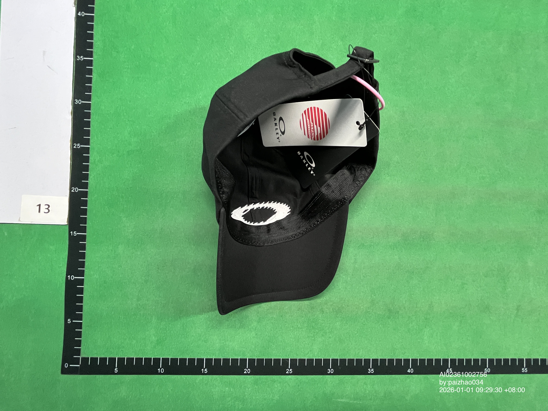 QC Photo - Oakley Cap
