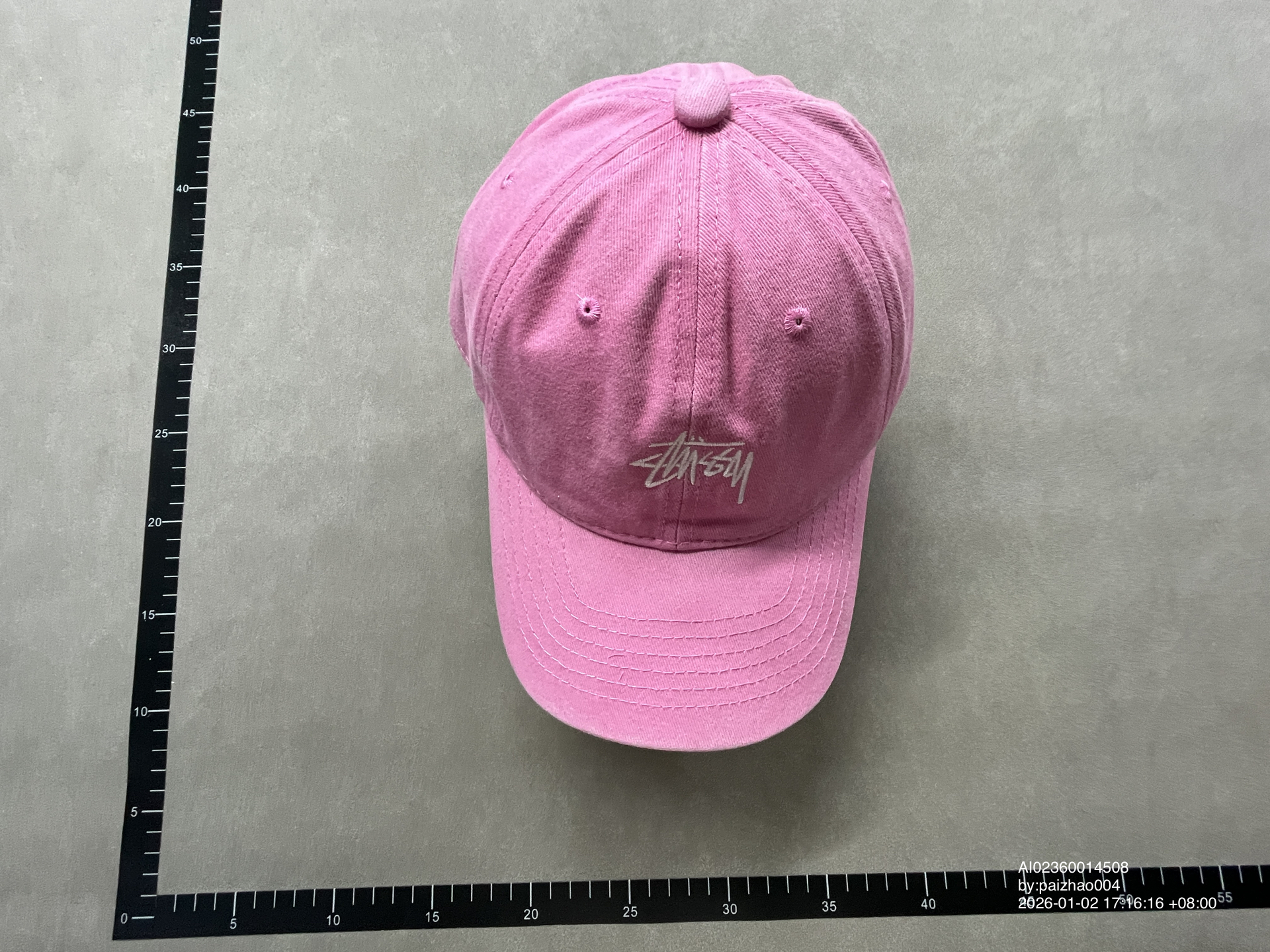 QC Photo - A small embroidered baseball cap 3437