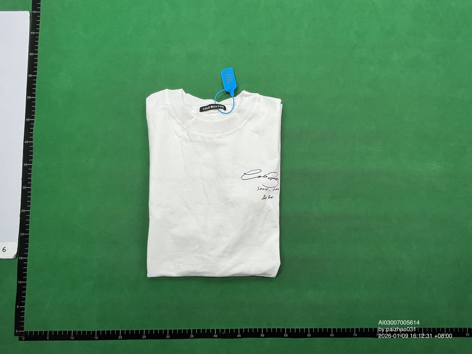 QC Photo - Short-sleeved collection in white