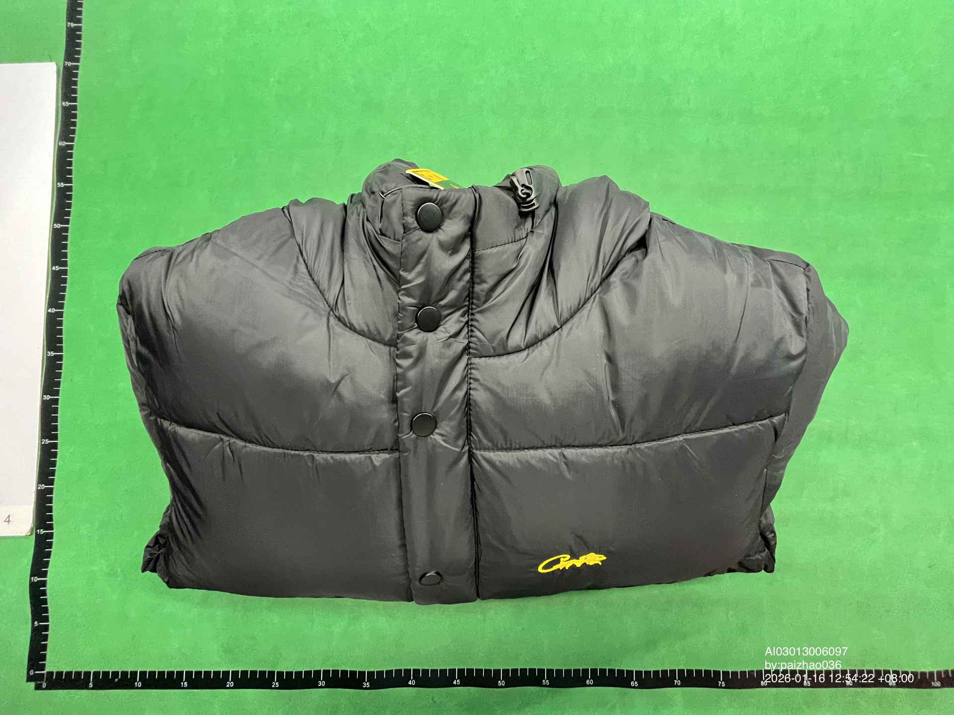 QC Photo - Corteiz Bolo V2 Puffer Jacket Off White