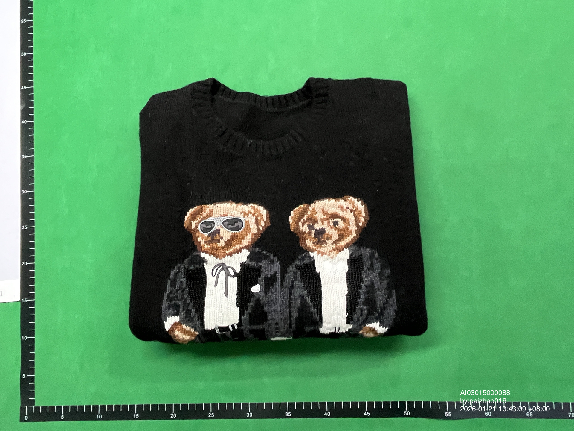 QC Photo - Polo Ralph Lauren Tuxedo Bear Wool Sweater