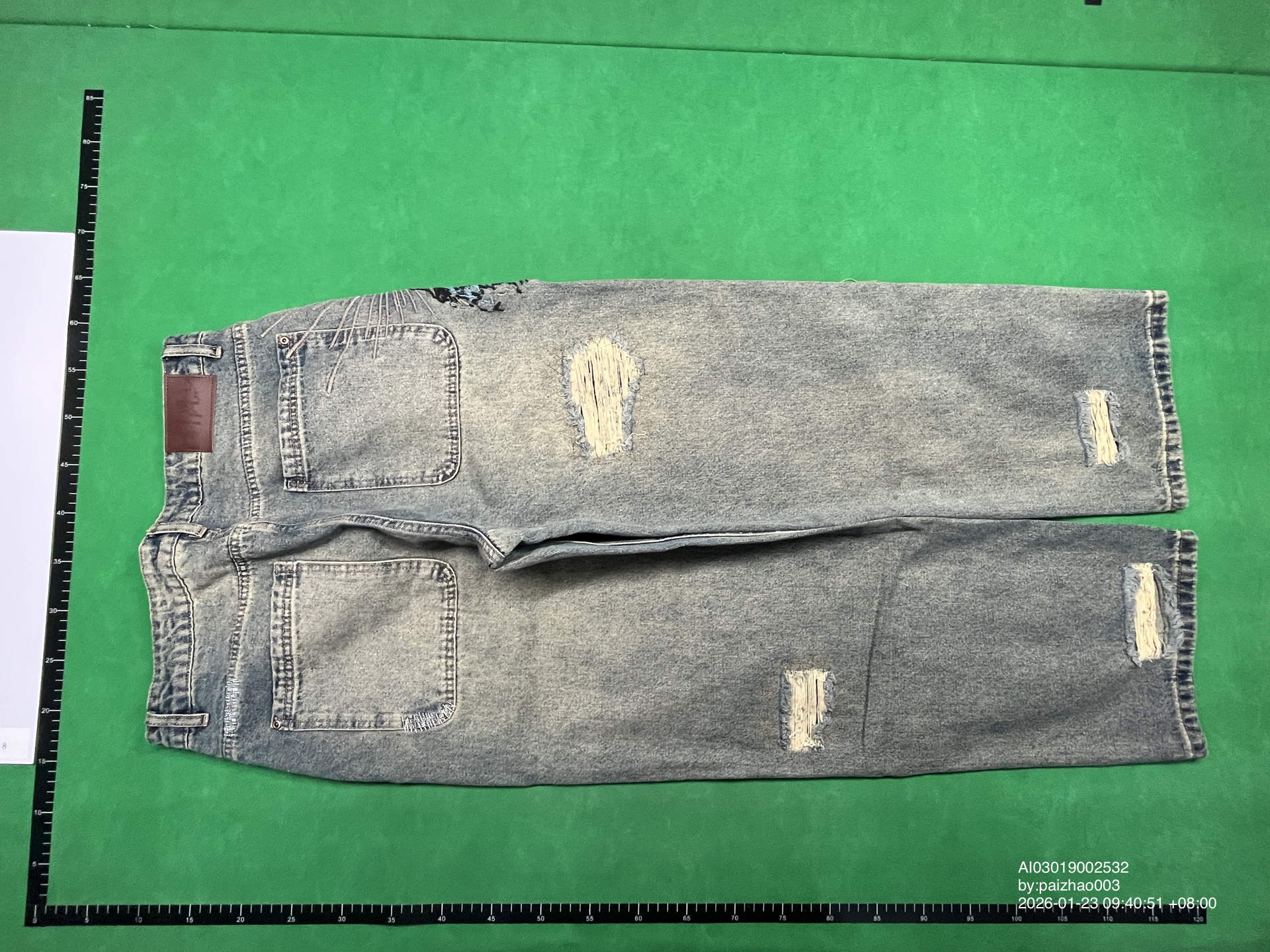 QC Photo - Derschutze Awakening Jeans