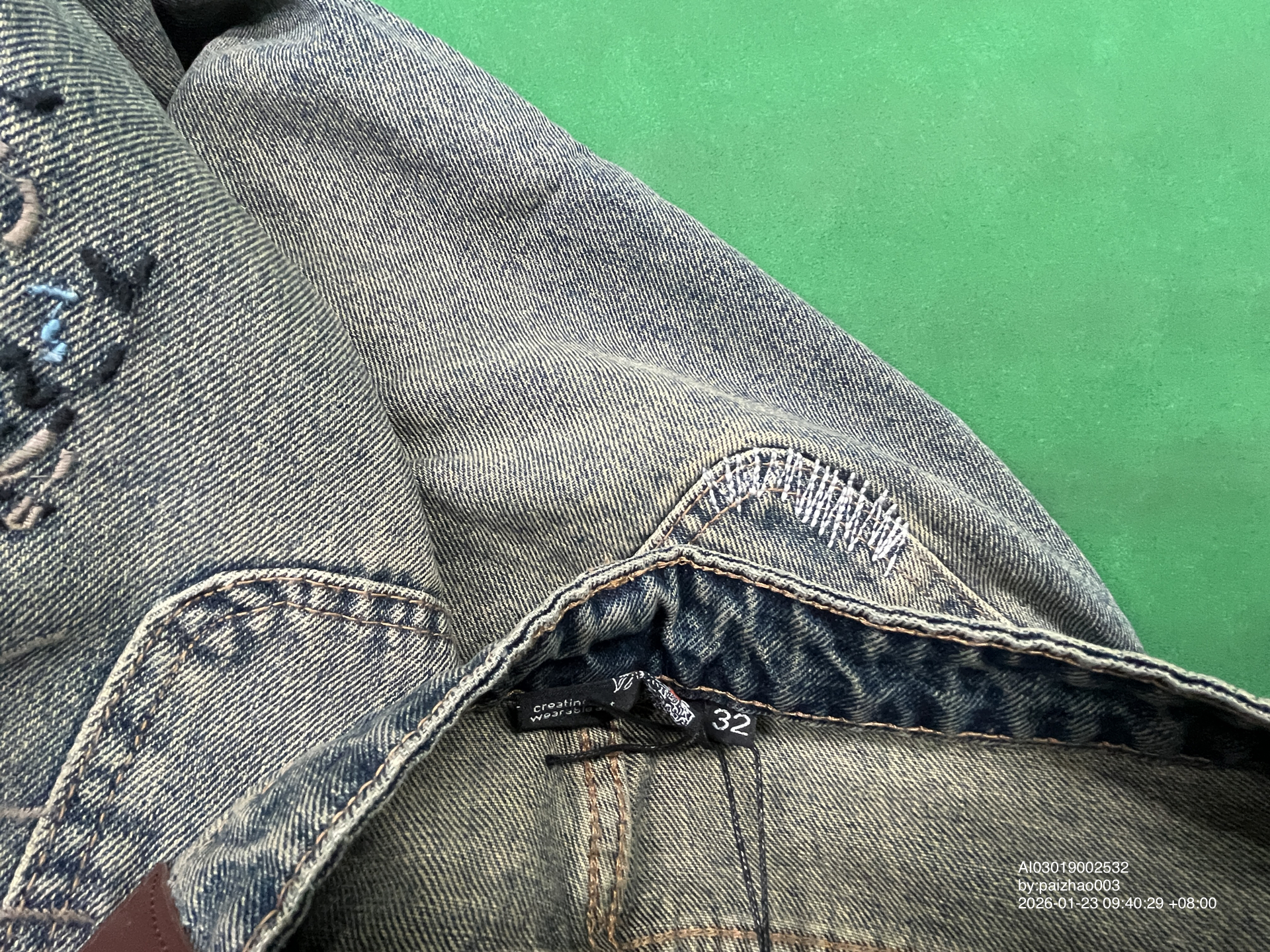 QC Photo - Derschutze Awakening Jeans