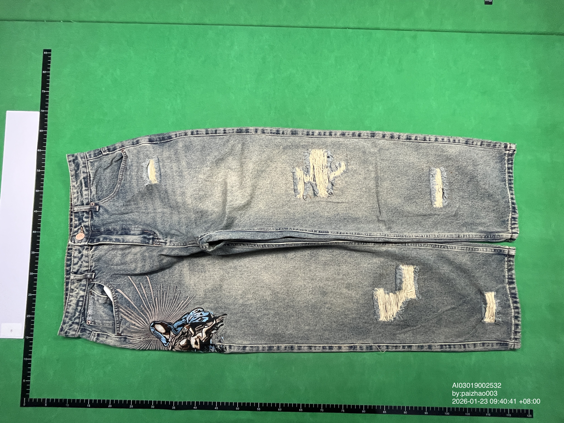 QC Photo - Derschutze Awakening Jeans