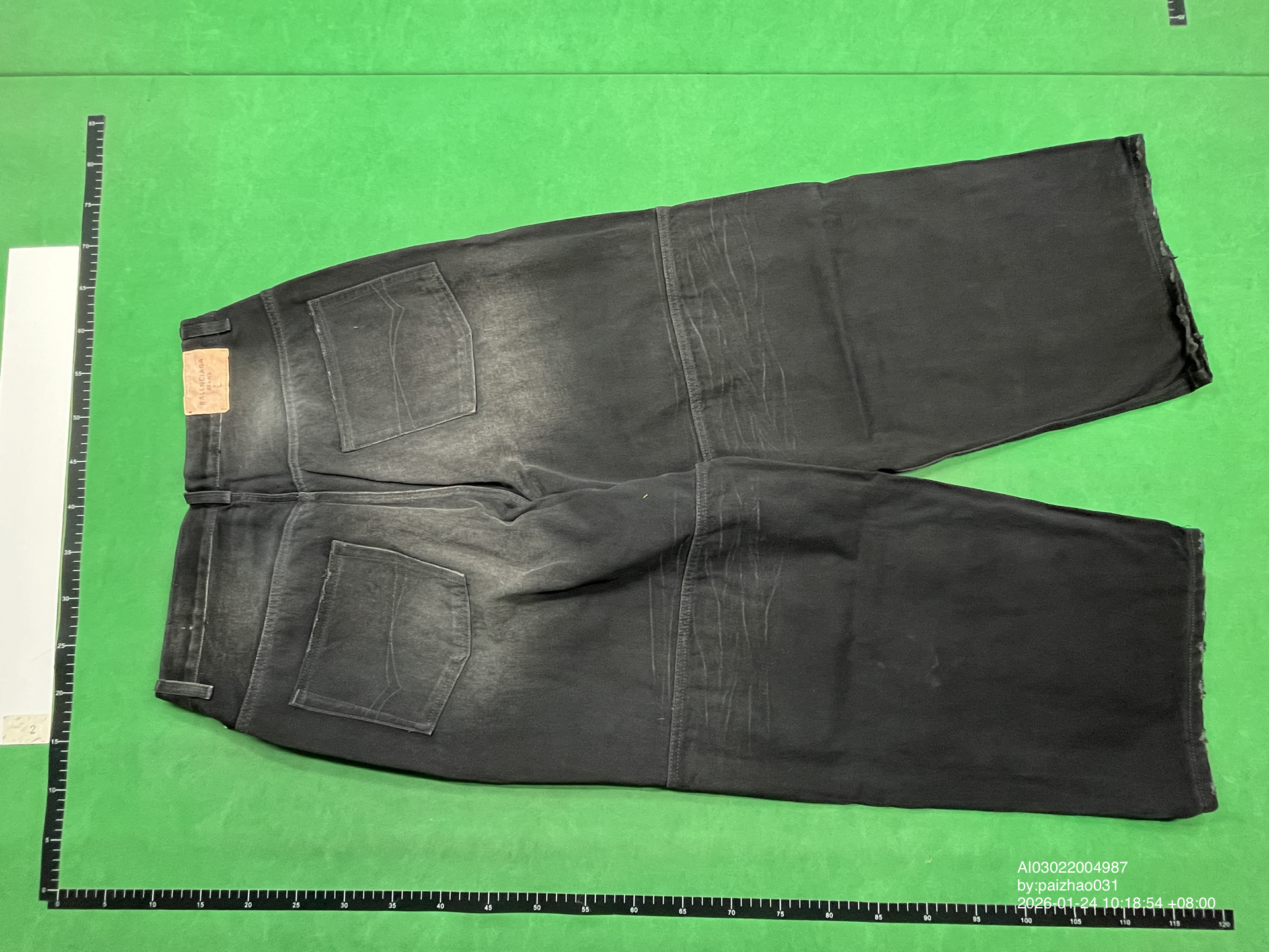 QC Photo - Balenciaga George V Baggy Jeans