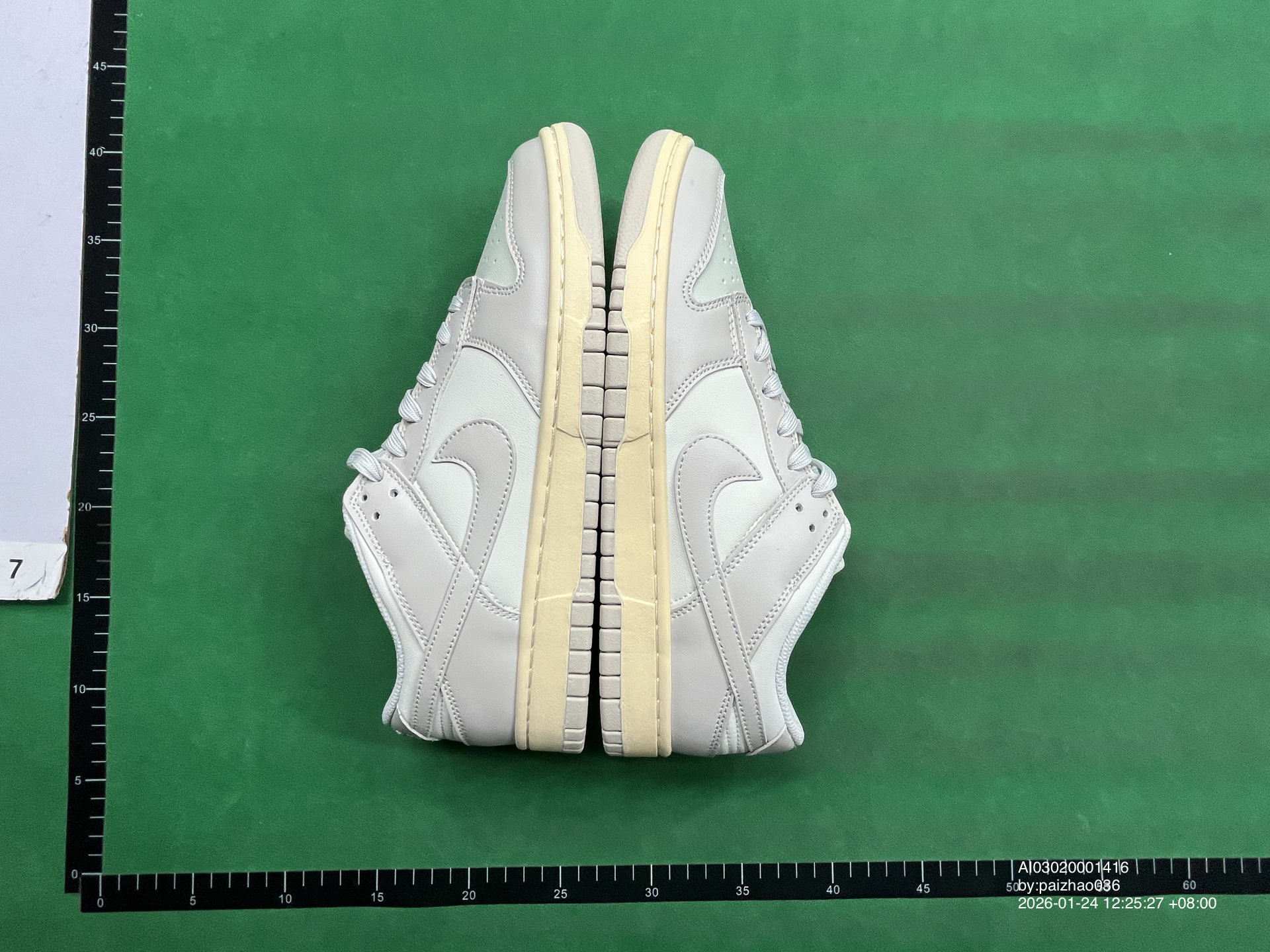 QC Photo - Nike Dunk Low Retro PRM Year of the Rabbit White Rabbit