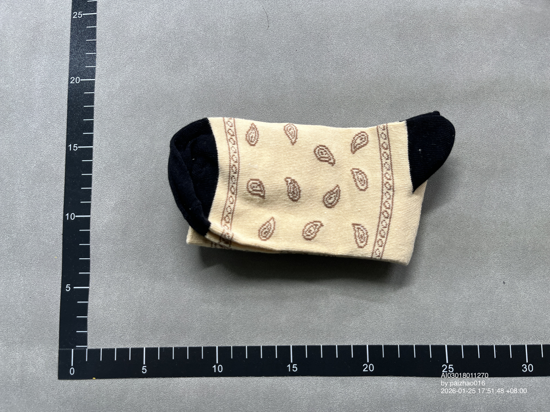 QC Photo - Travis Scott Socks