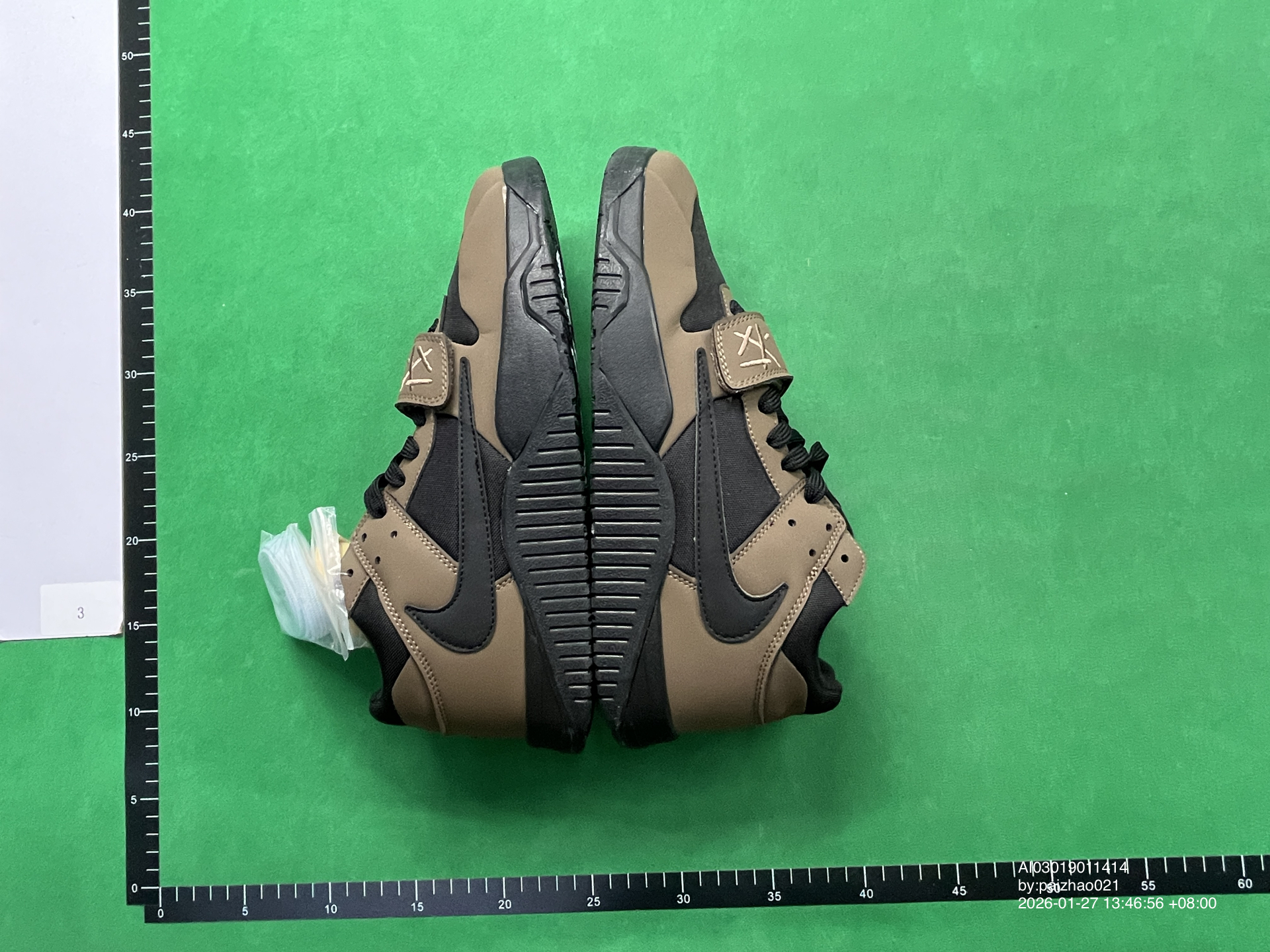 QC Photo - Travis Scott x Jordan Jumpman Jack