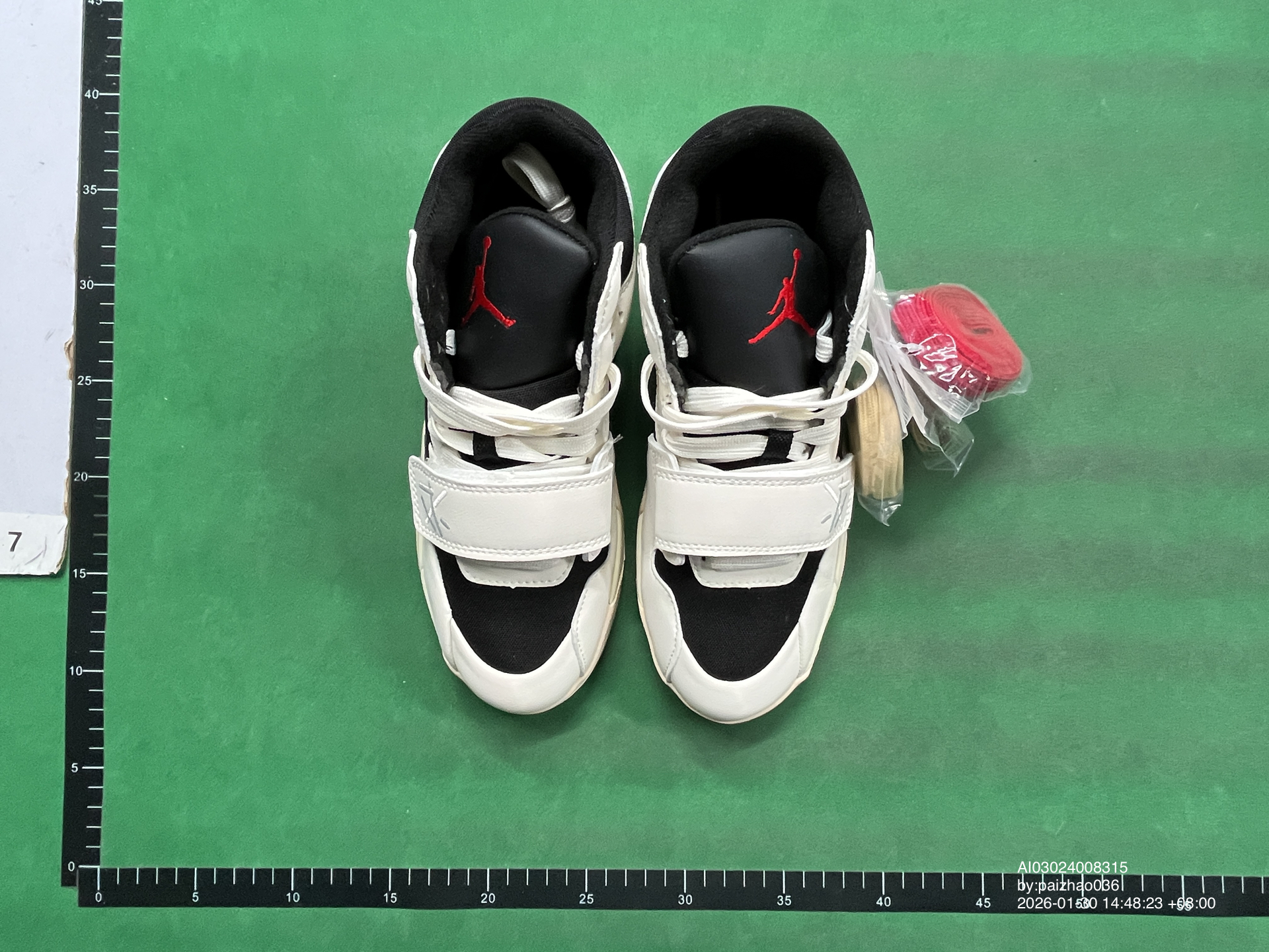 QC Photo - Travis Scott x Jordan Jumpman Jack