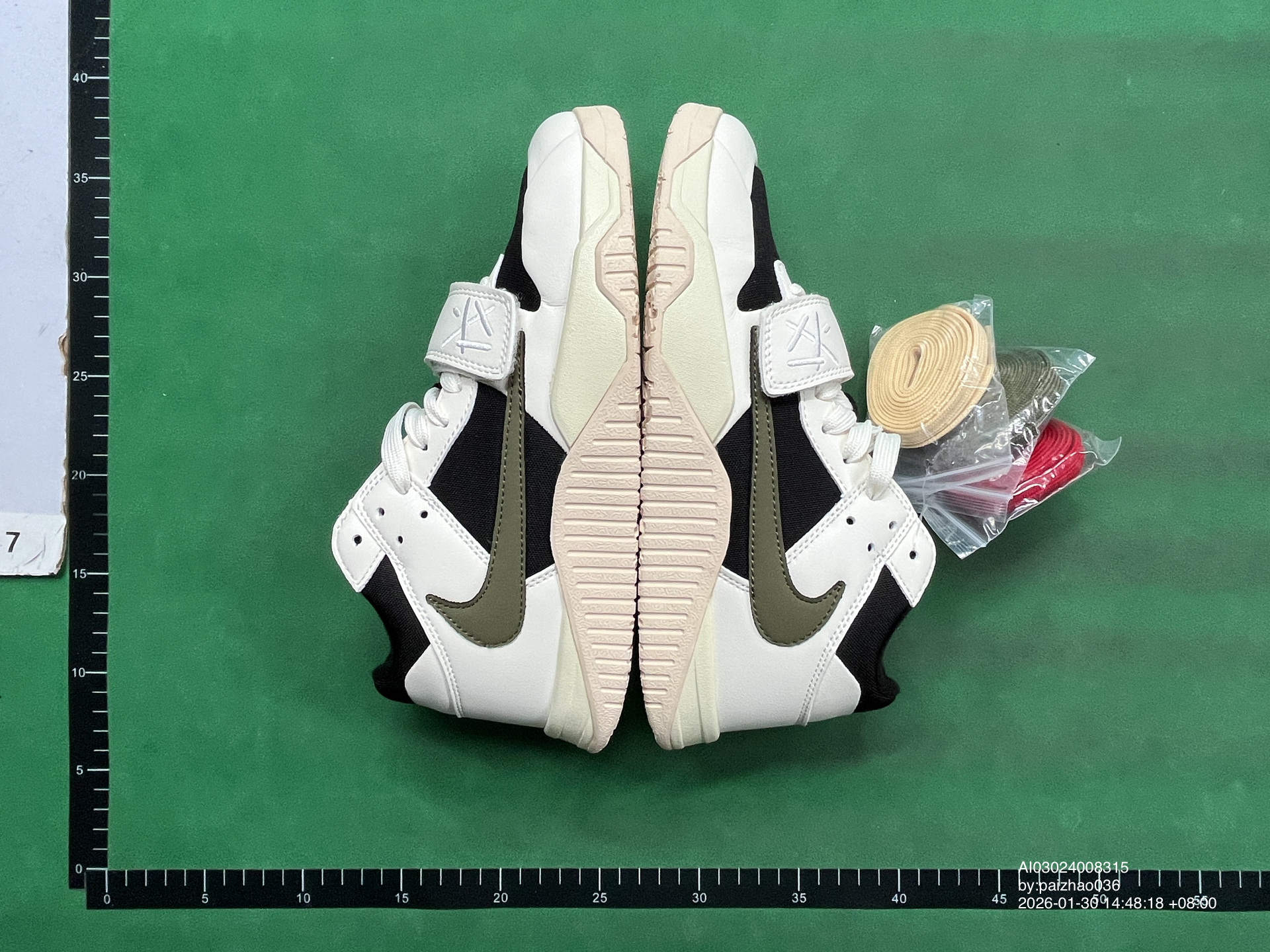 QC Photo - Travis Scott x Jordan Jumpman Jack