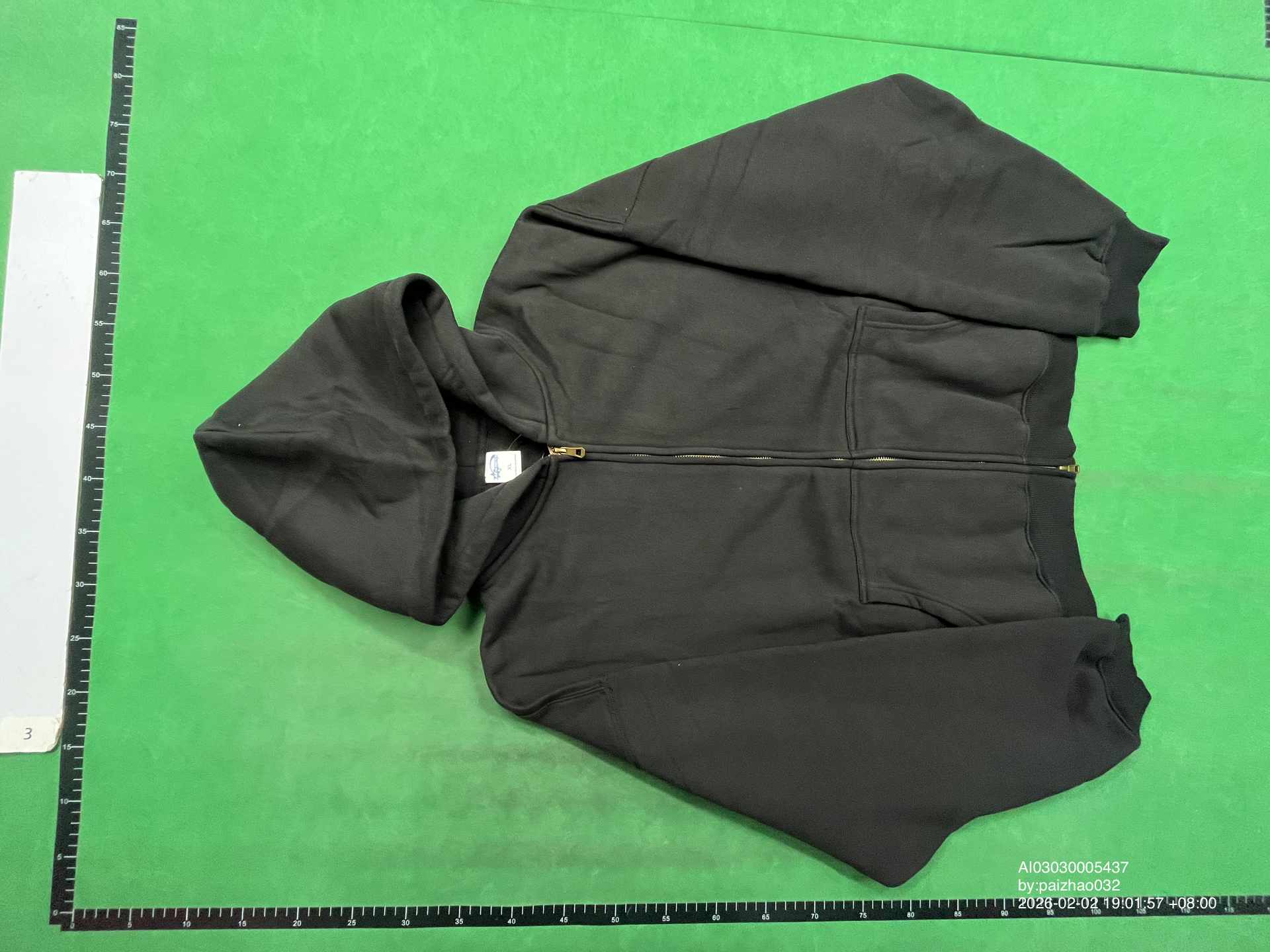 QC Photo - Unbranded Boxy Fit Zip Up Hoodies