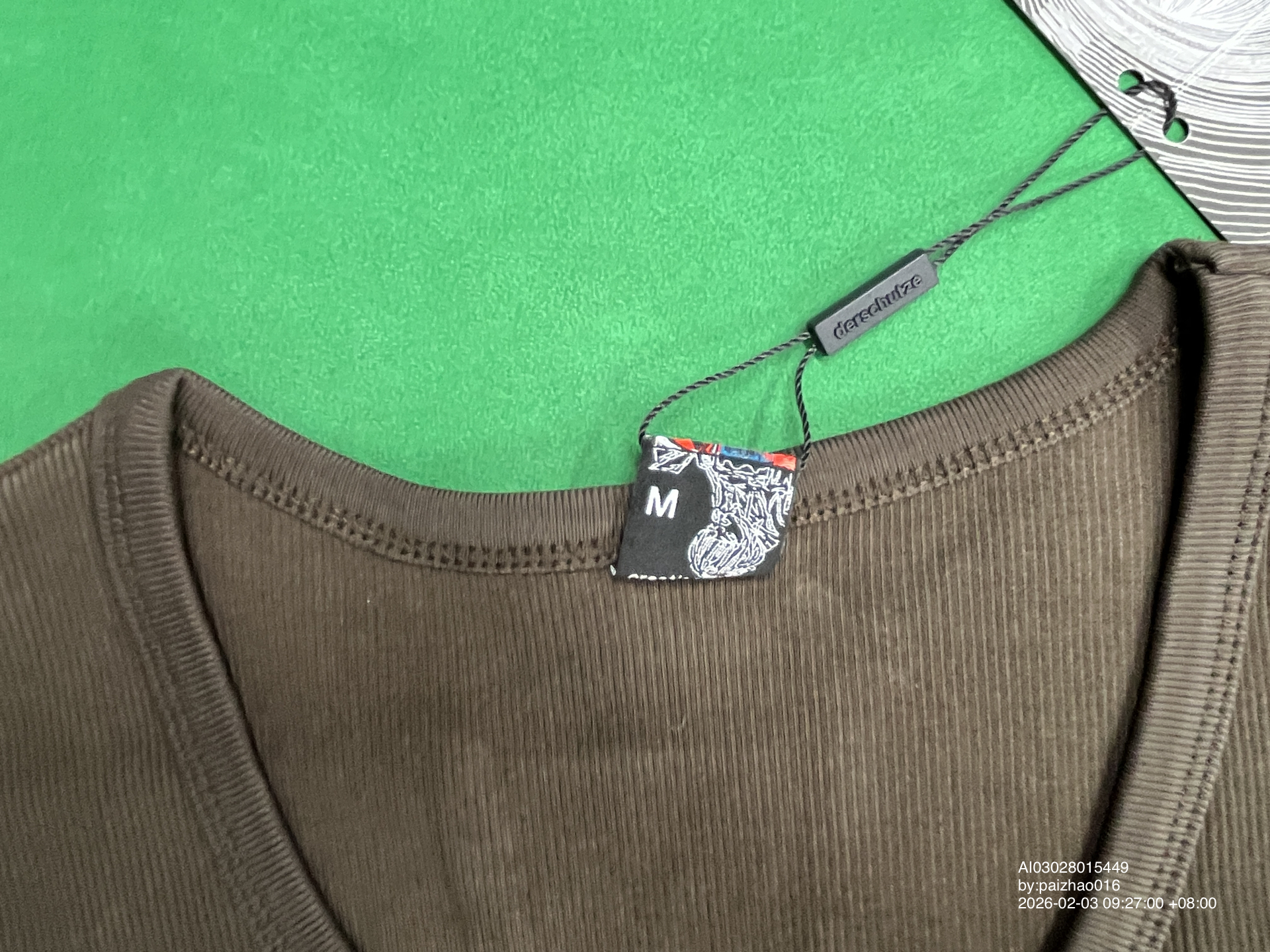 QC Photo - Derschutze Cherry Blossom Tank Top (2 Variants)