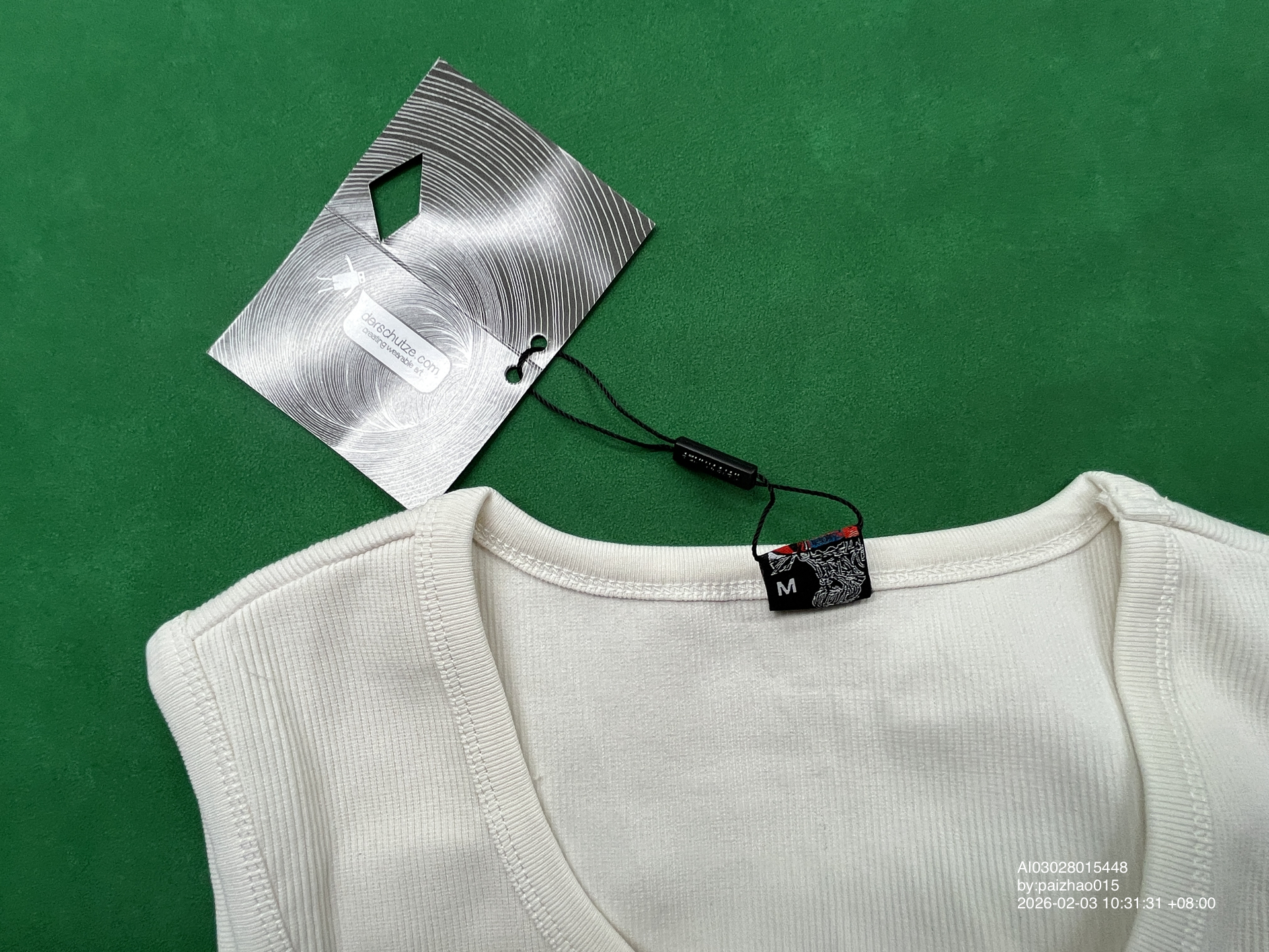 QC Photo - Derschutze Cherry Blossom Tank Top (2 Variants)