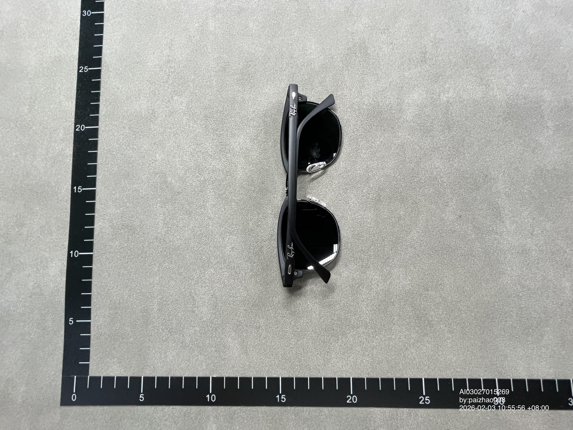 QC Photo - Bunch of UV Protected Ray-Ban Sunglasses