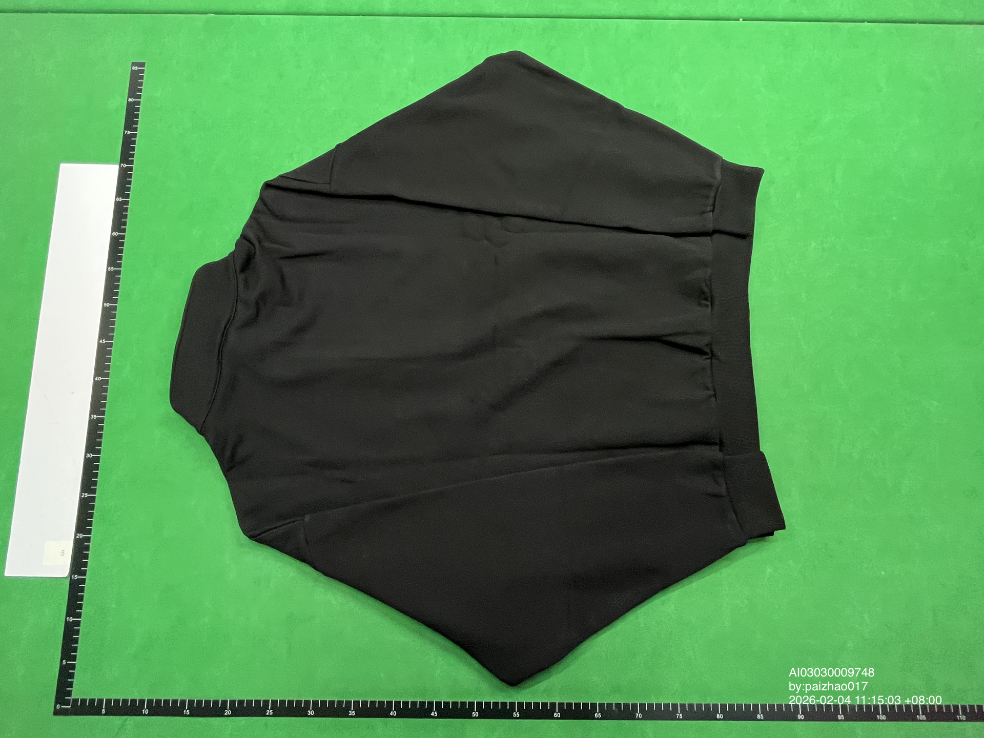 QC Photo - Alo Yoga Accolade Quarter-Zip Sweater